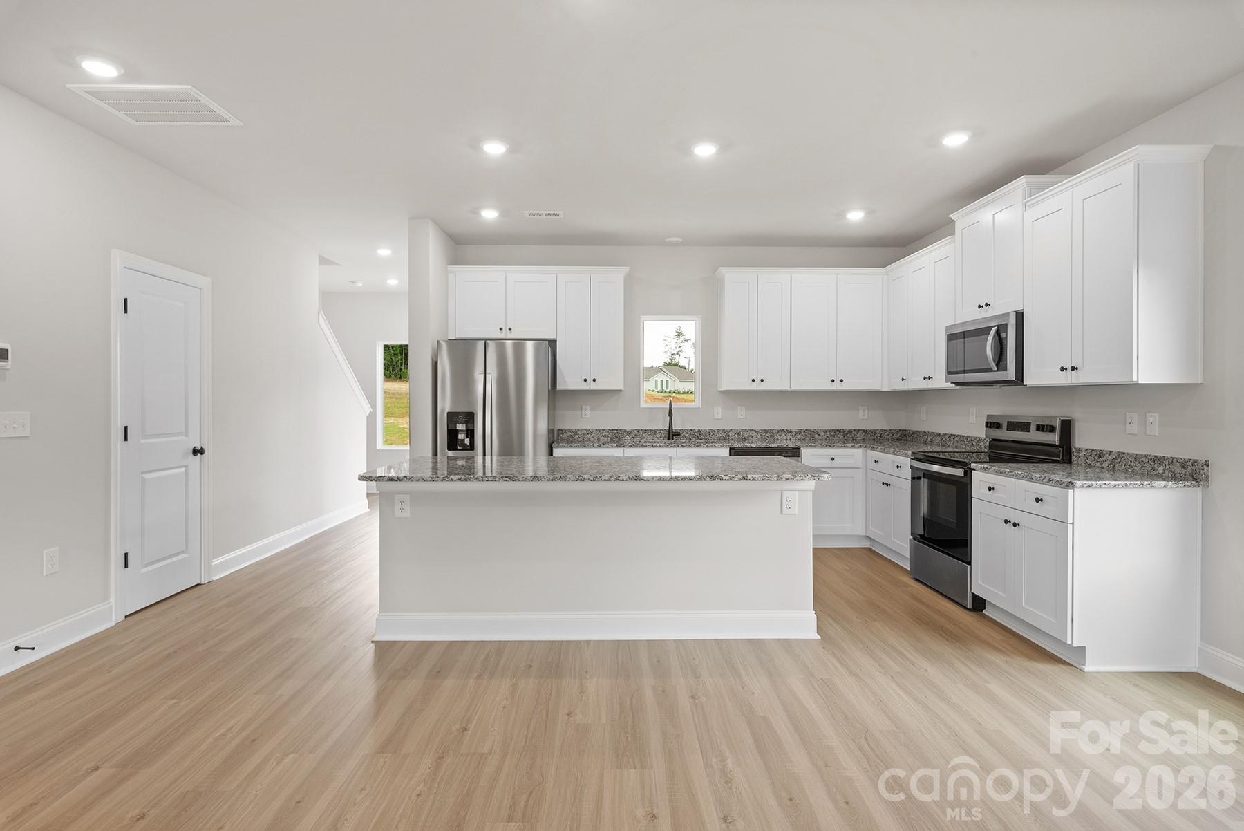 6602 Fairford Drive Property Photo 7