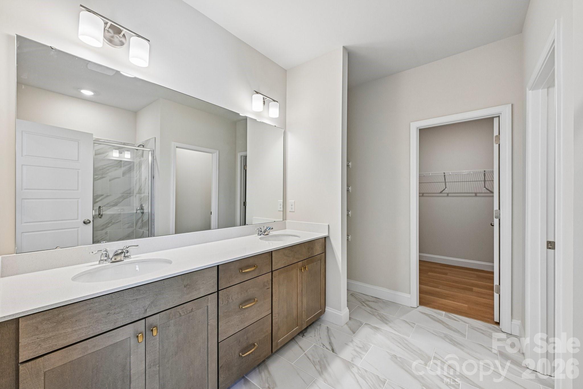 605 Banter Lane 37 Property Photo 15