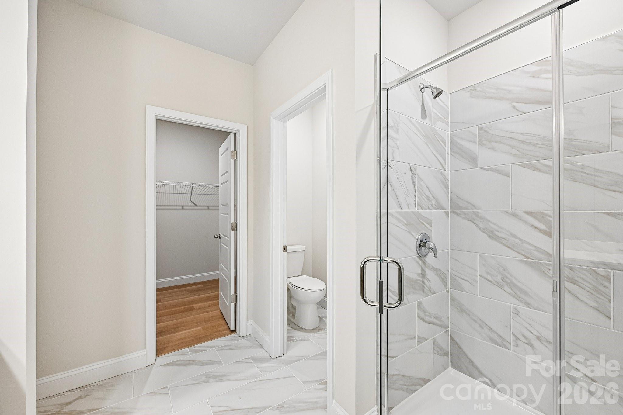 605 Banter Lane 37 Property Photo 16