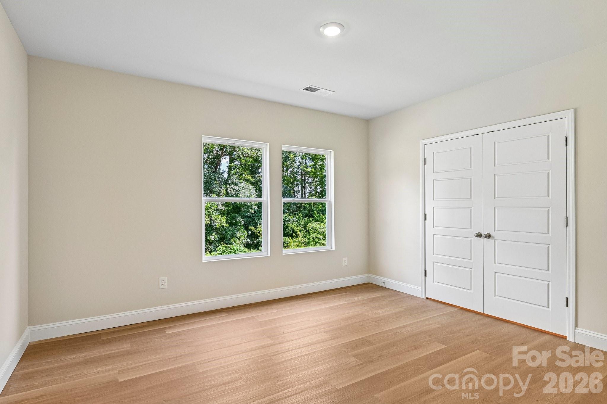 605 Banter Lane 37 Property Photo 33