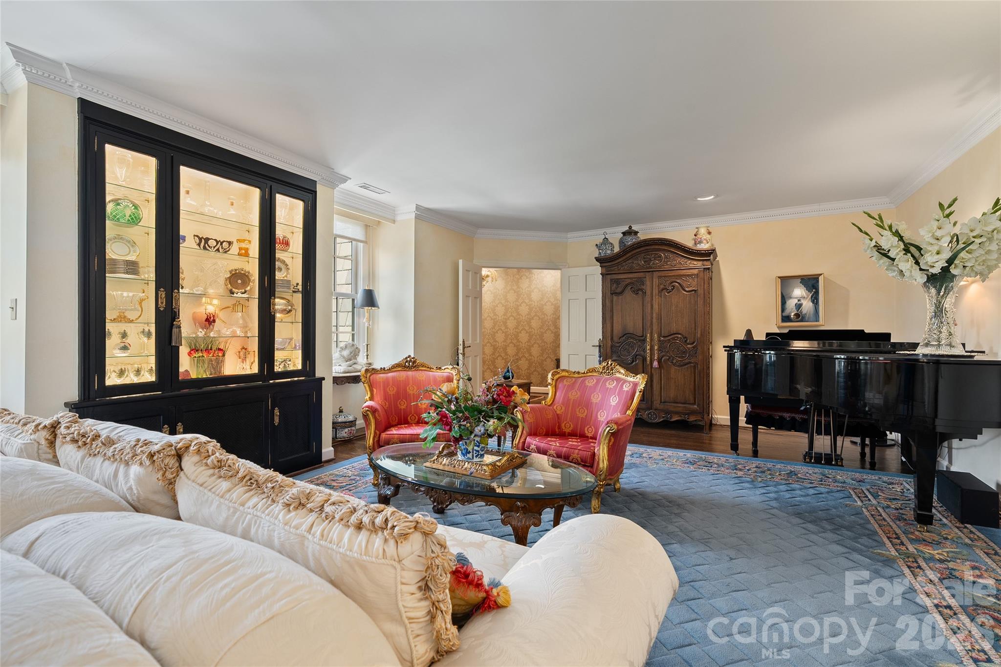 185 Macon Avenue B10 Property Photo 6