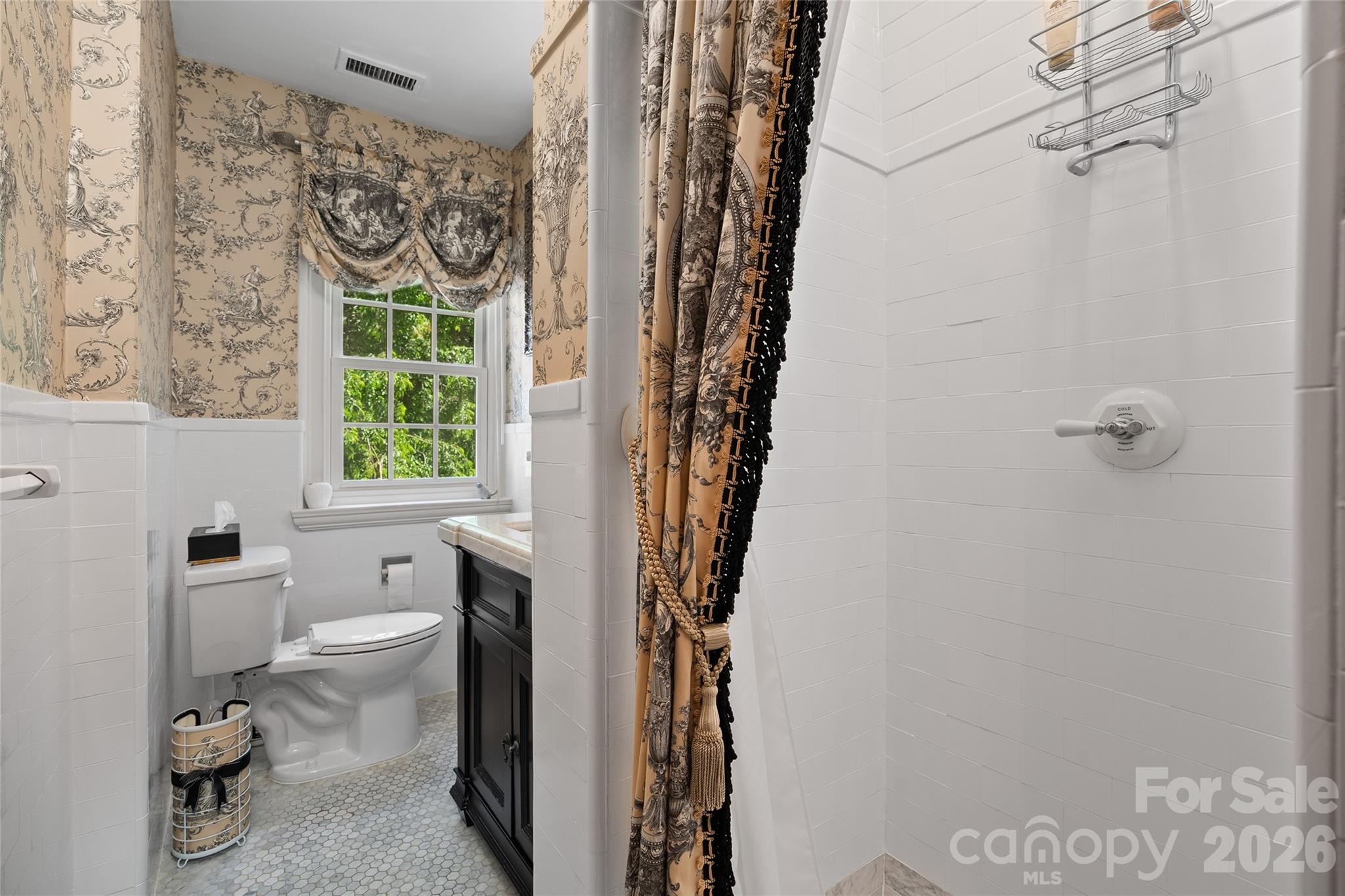 185 Macon Avenue B10 Property Photo 17