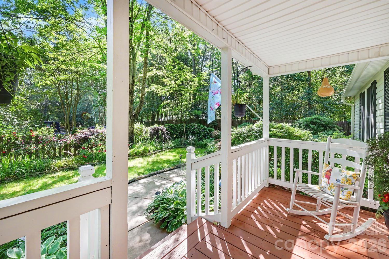 10112 Idlewild Road Property Photo 11
