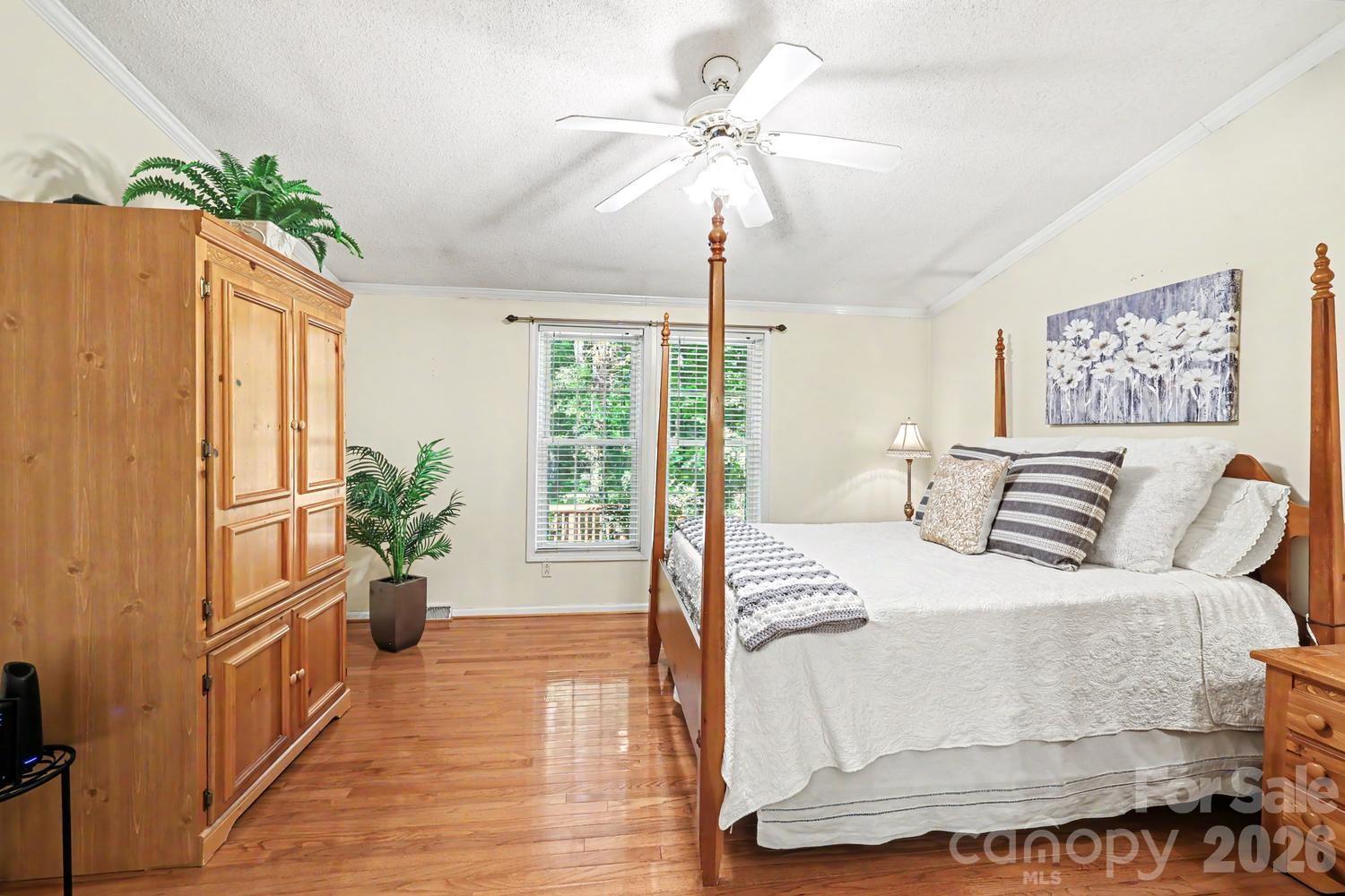 10112 Idlewild Road Property Photo 19