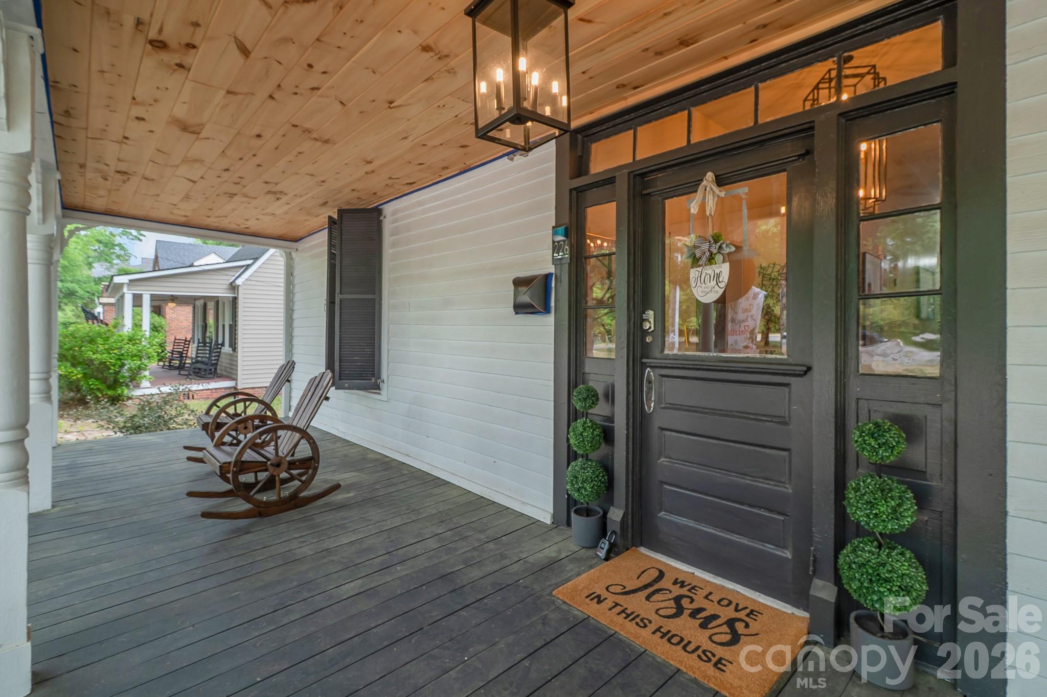 226 Huger Street Property Photo 1