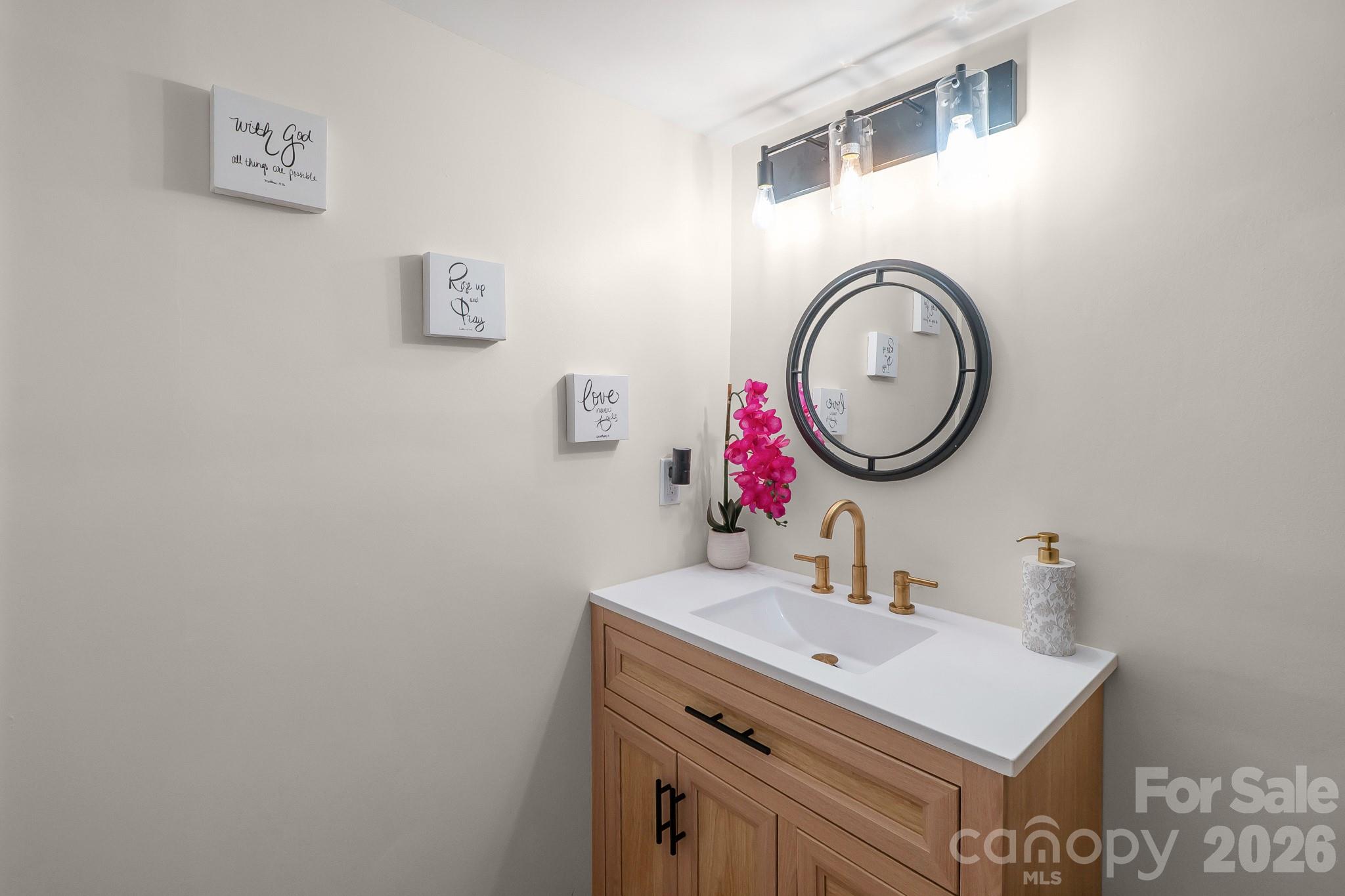 226 Huger Street Property Photo 7