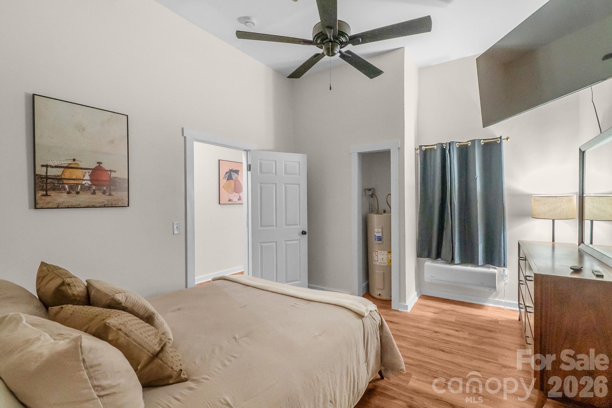 226 Huger Street Property Photo 8