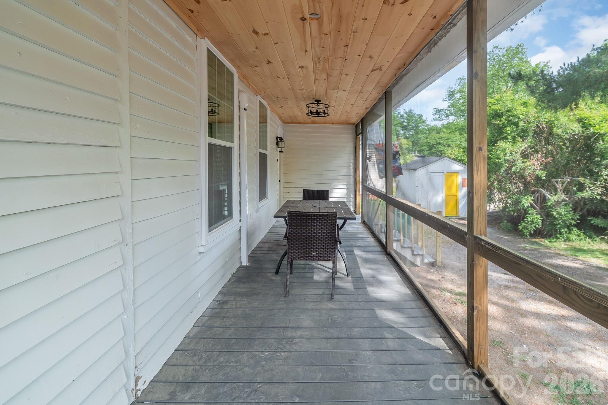 226 Huger Street Property Photo 43