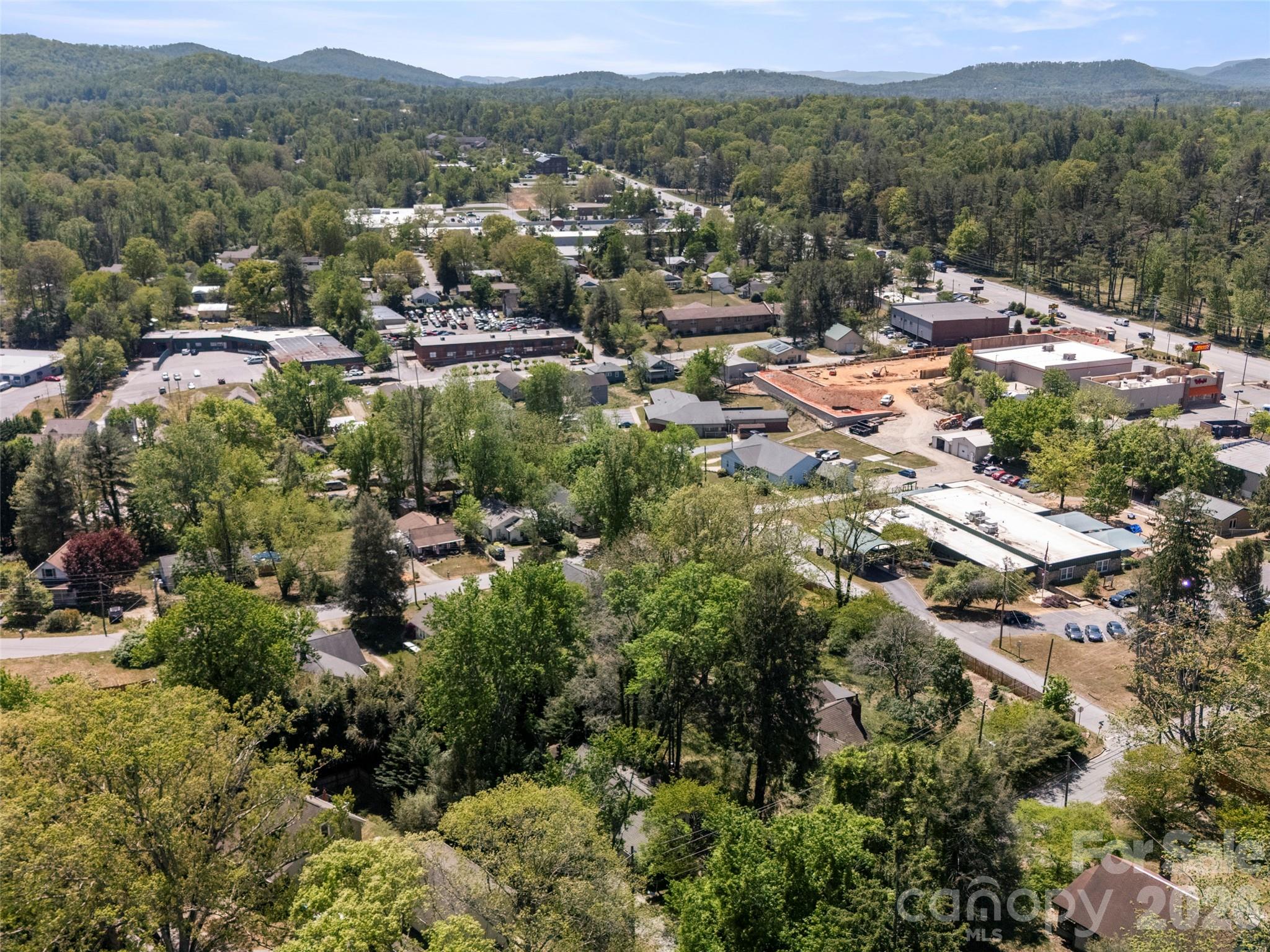 926 W Chapel Road Property Photo 24