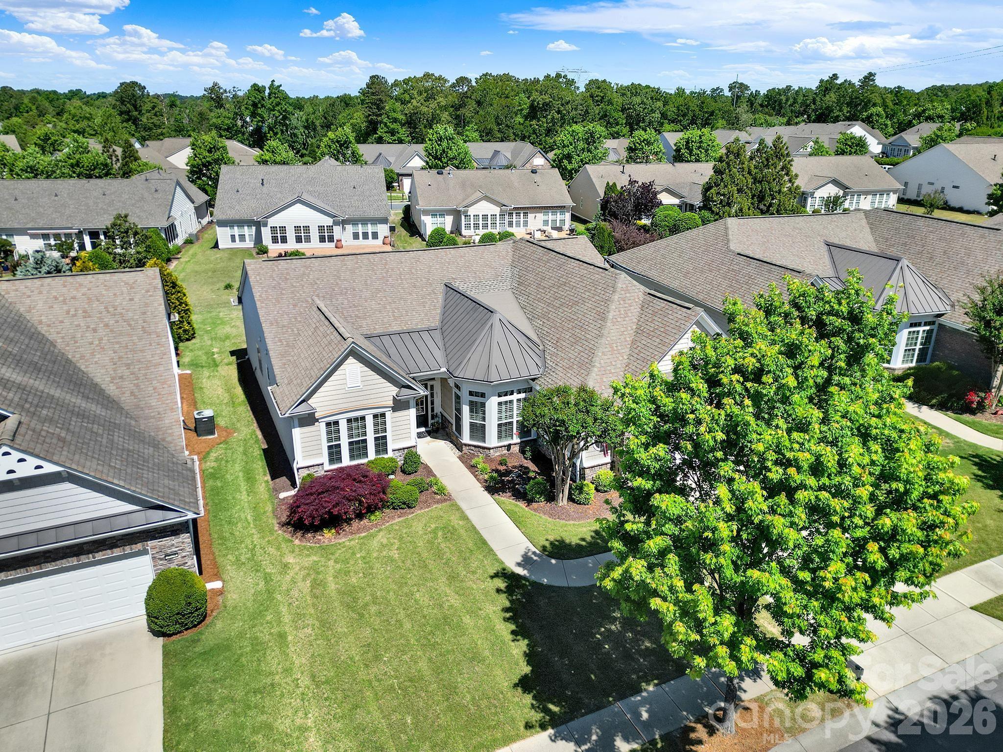 3628 Golden Cascade Lane Property Photo 4