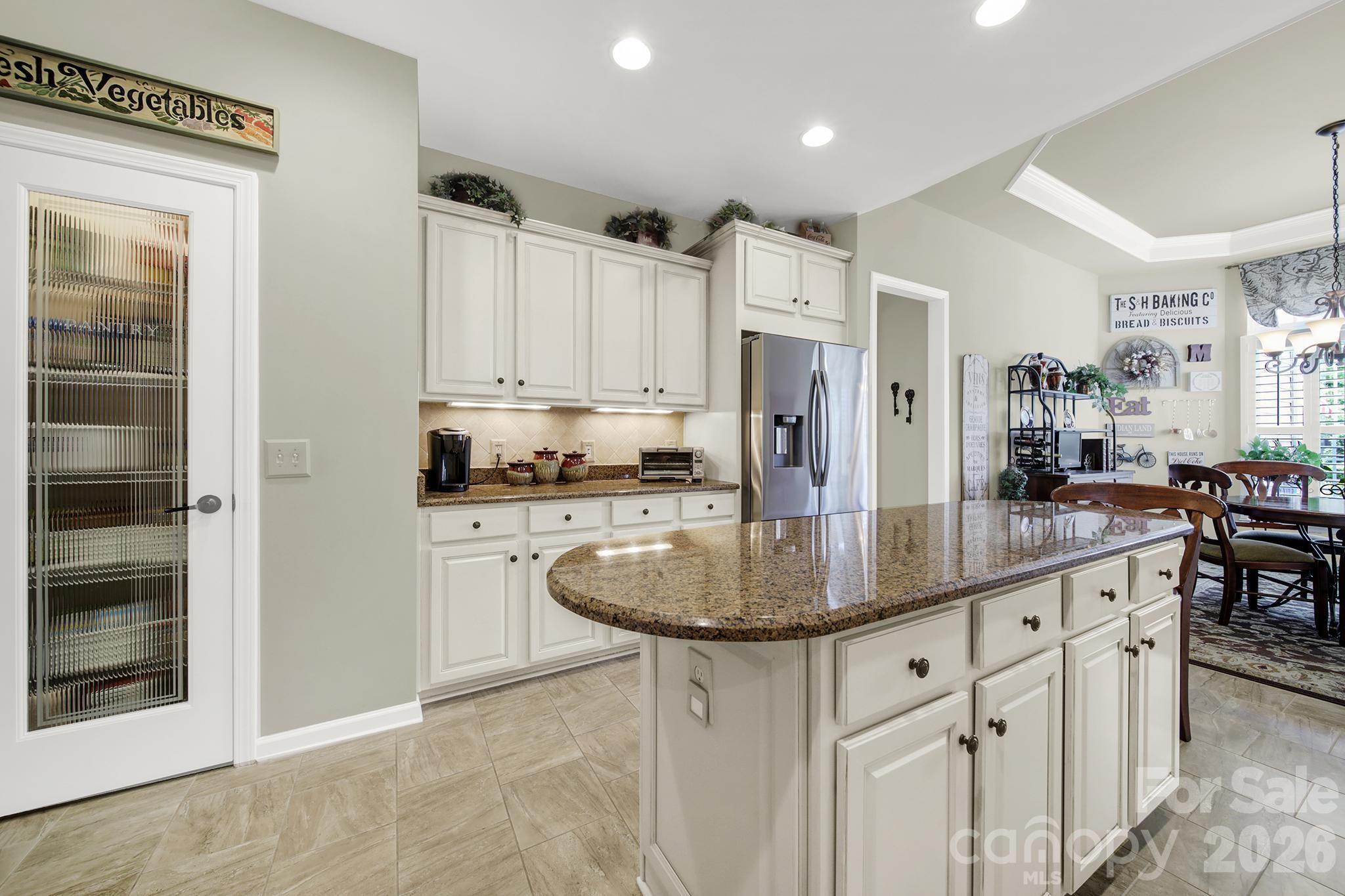 3628 Golden Cascade Lane Property Photo 13