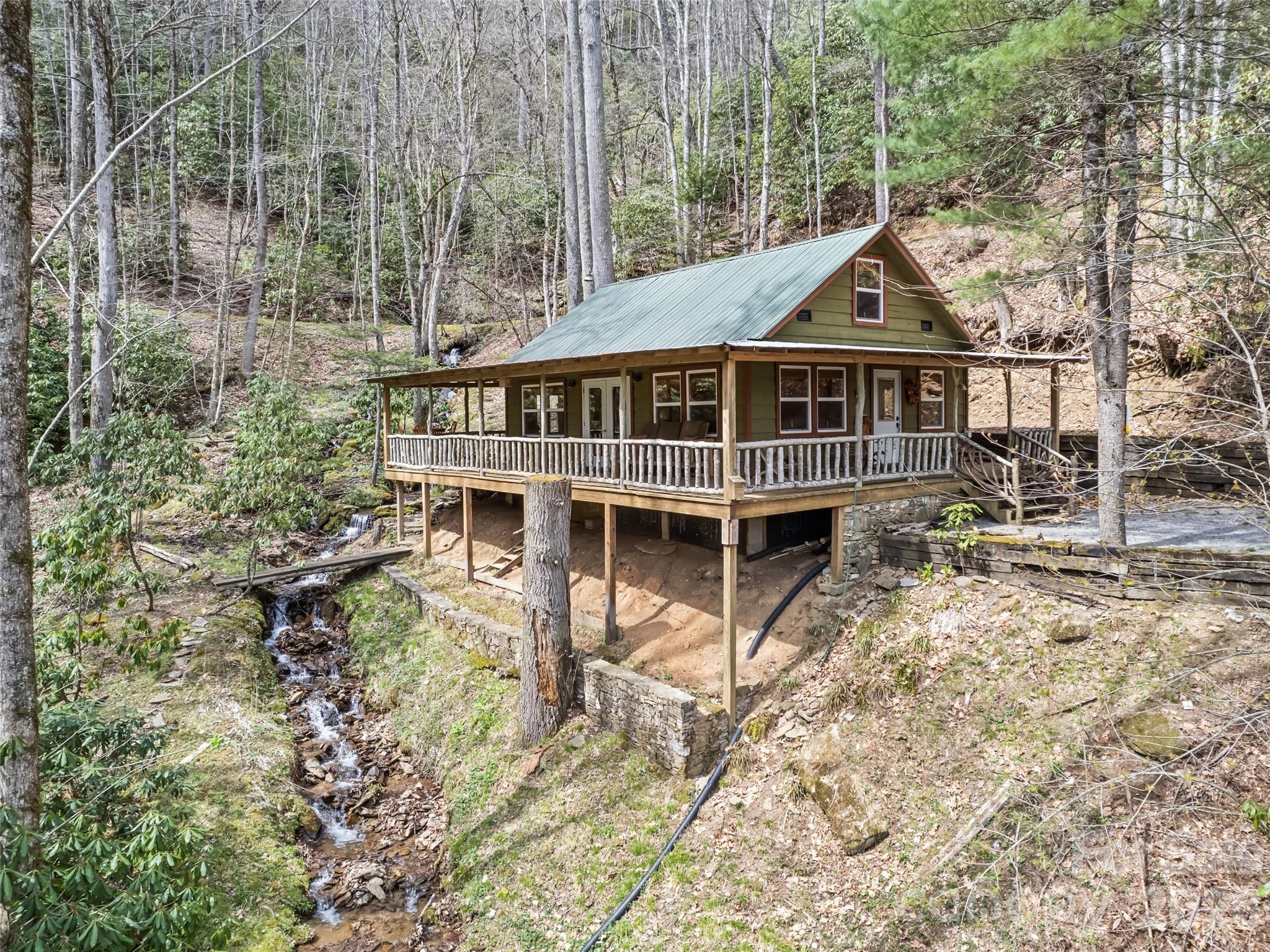 57 Grosbeak Trail Property Photo 1