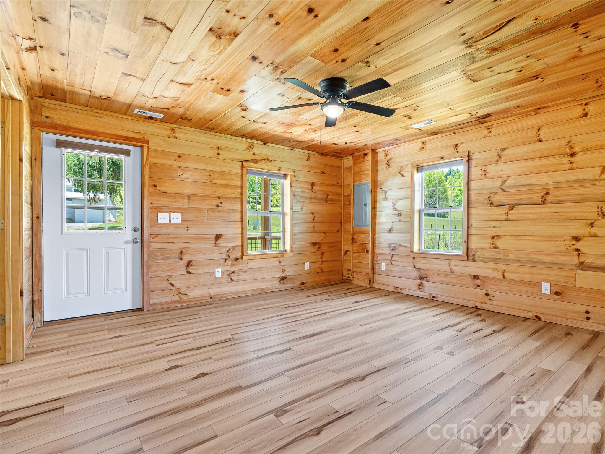 5881 Us 23 Highway Property Photo 12