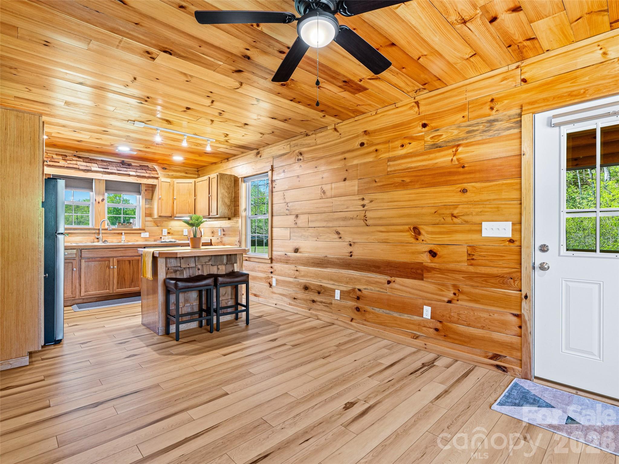 5881 Us 23 Highway Property Photo 17