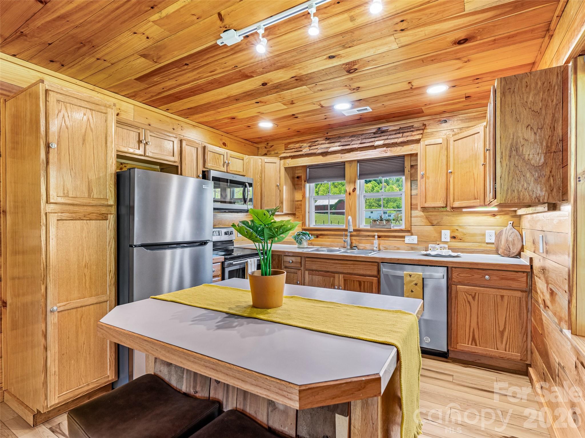 5881 Us 23 Highway Property Photo 21