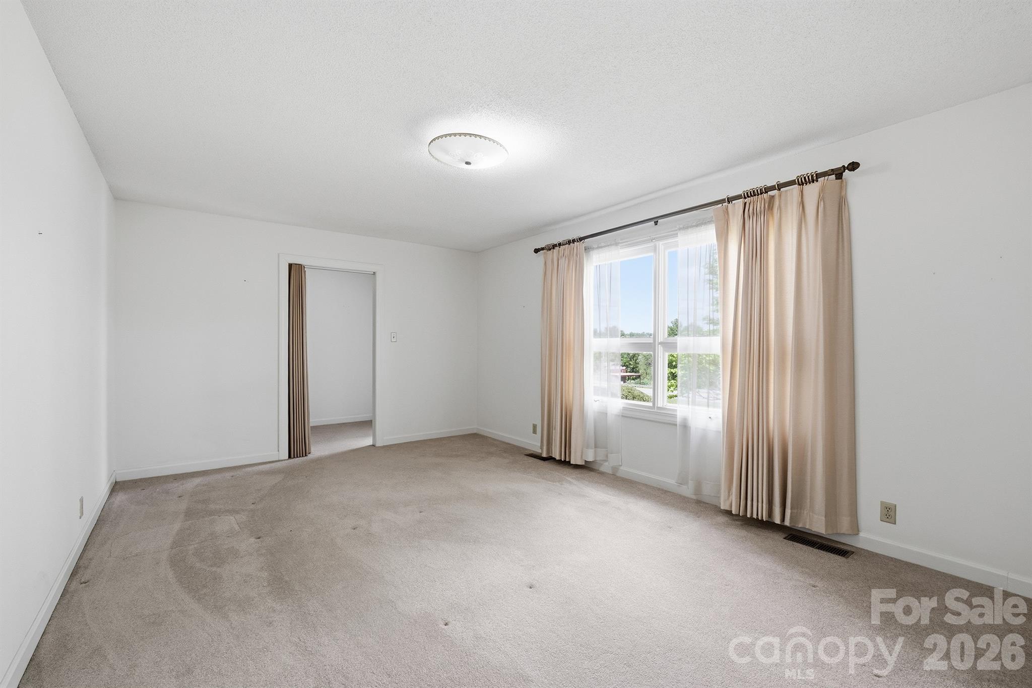 4543 Hickory Boulevard Property Photo 8