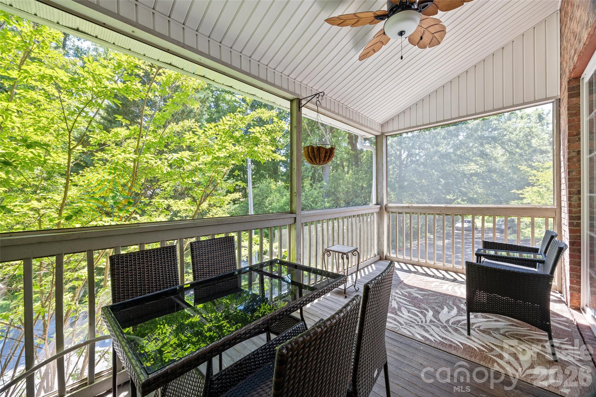 1261 Charlotte Avenue Property Photo 1