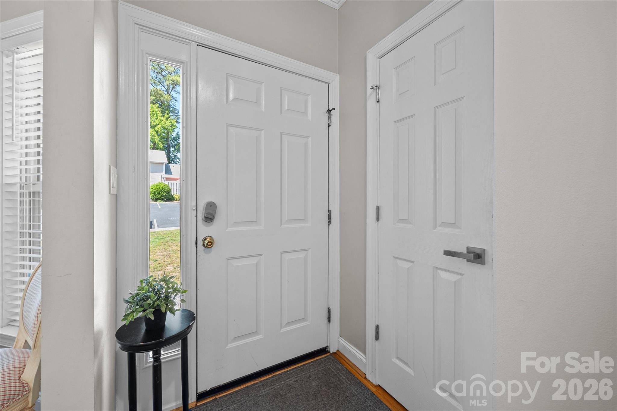 1261 Charlotte Avenue Property Photo 6