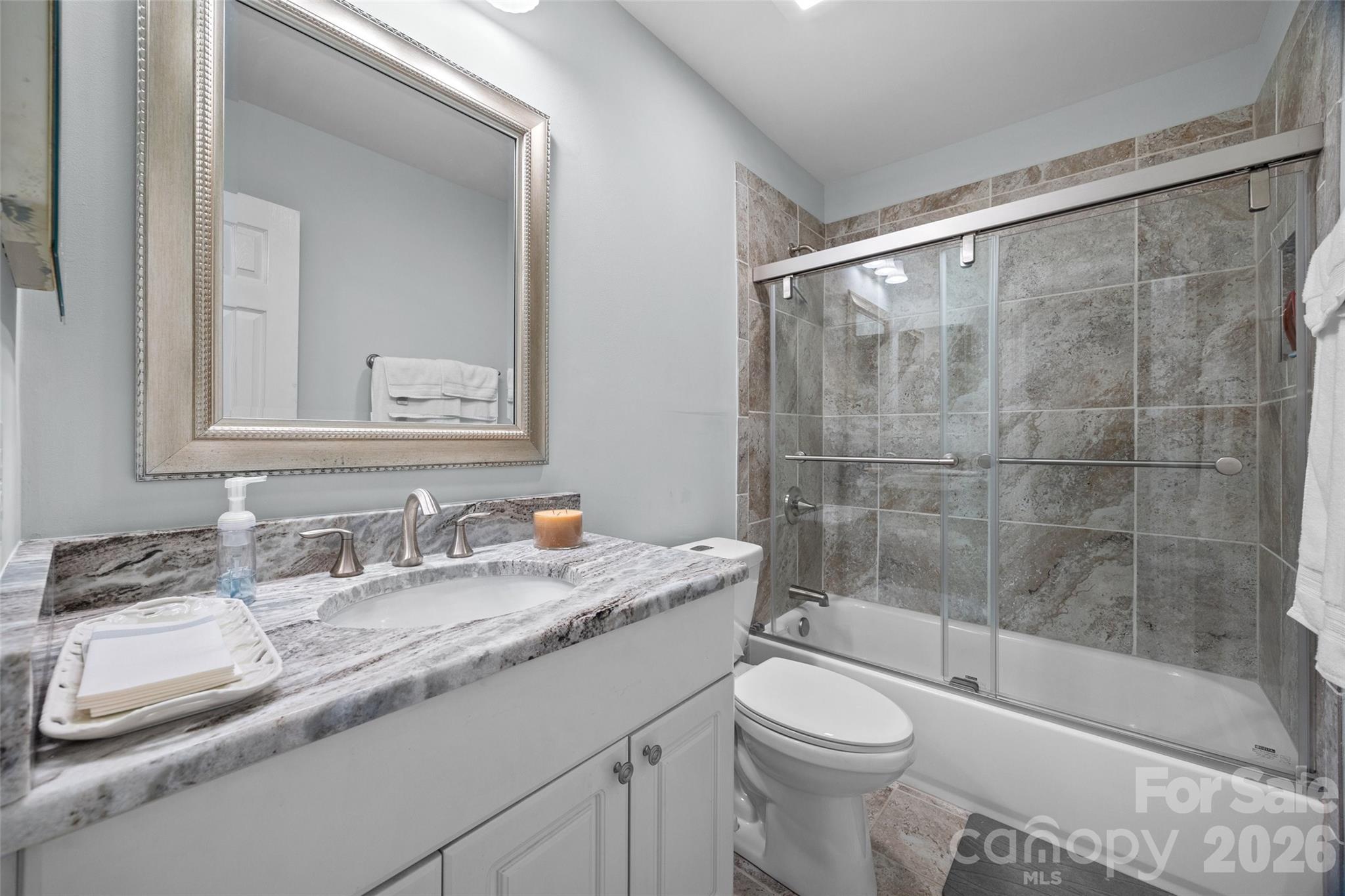 1261 Charlotte Avenue Property Photo 23