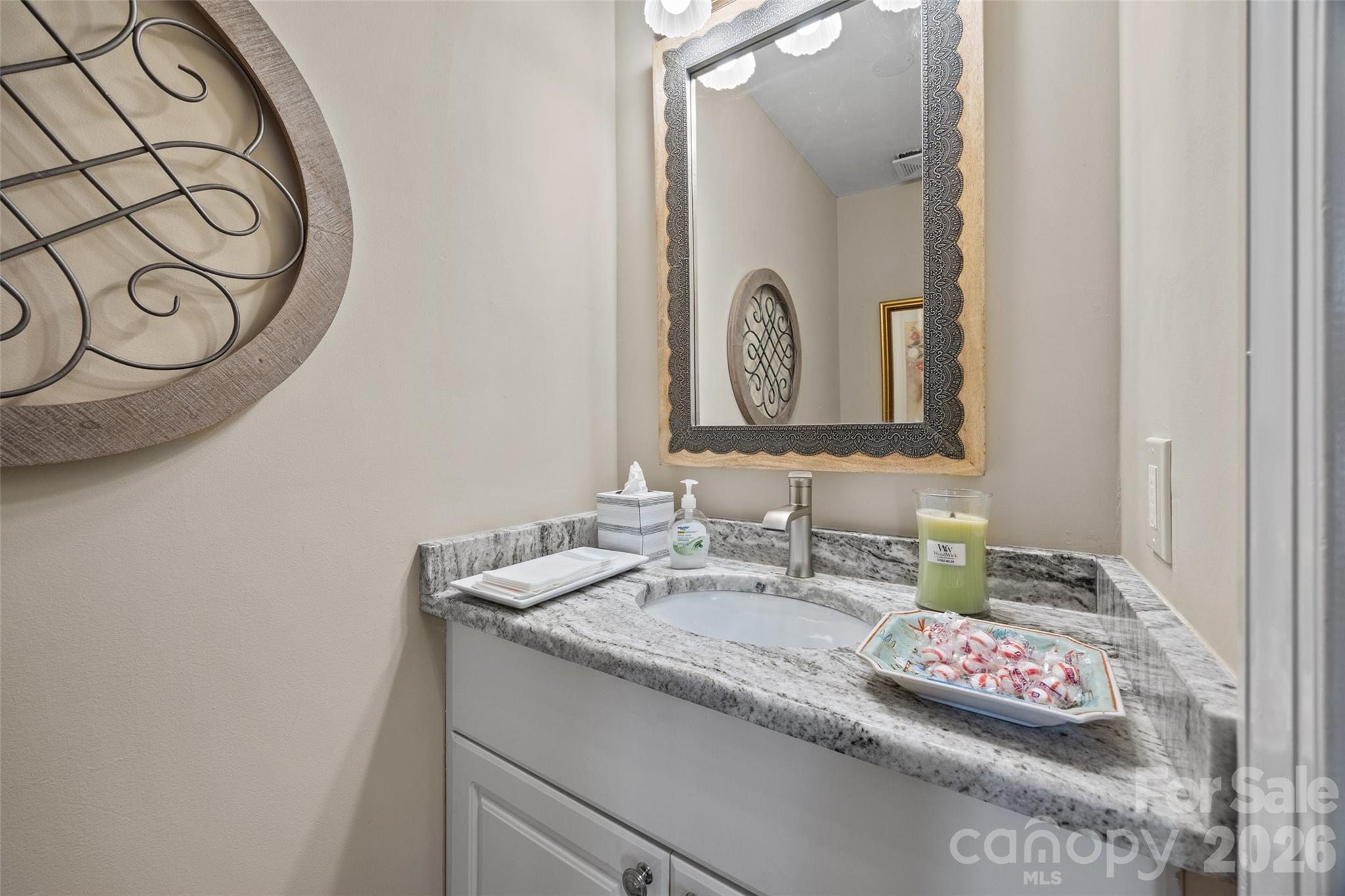 1261 Charlotte Avenue Property Photo 26