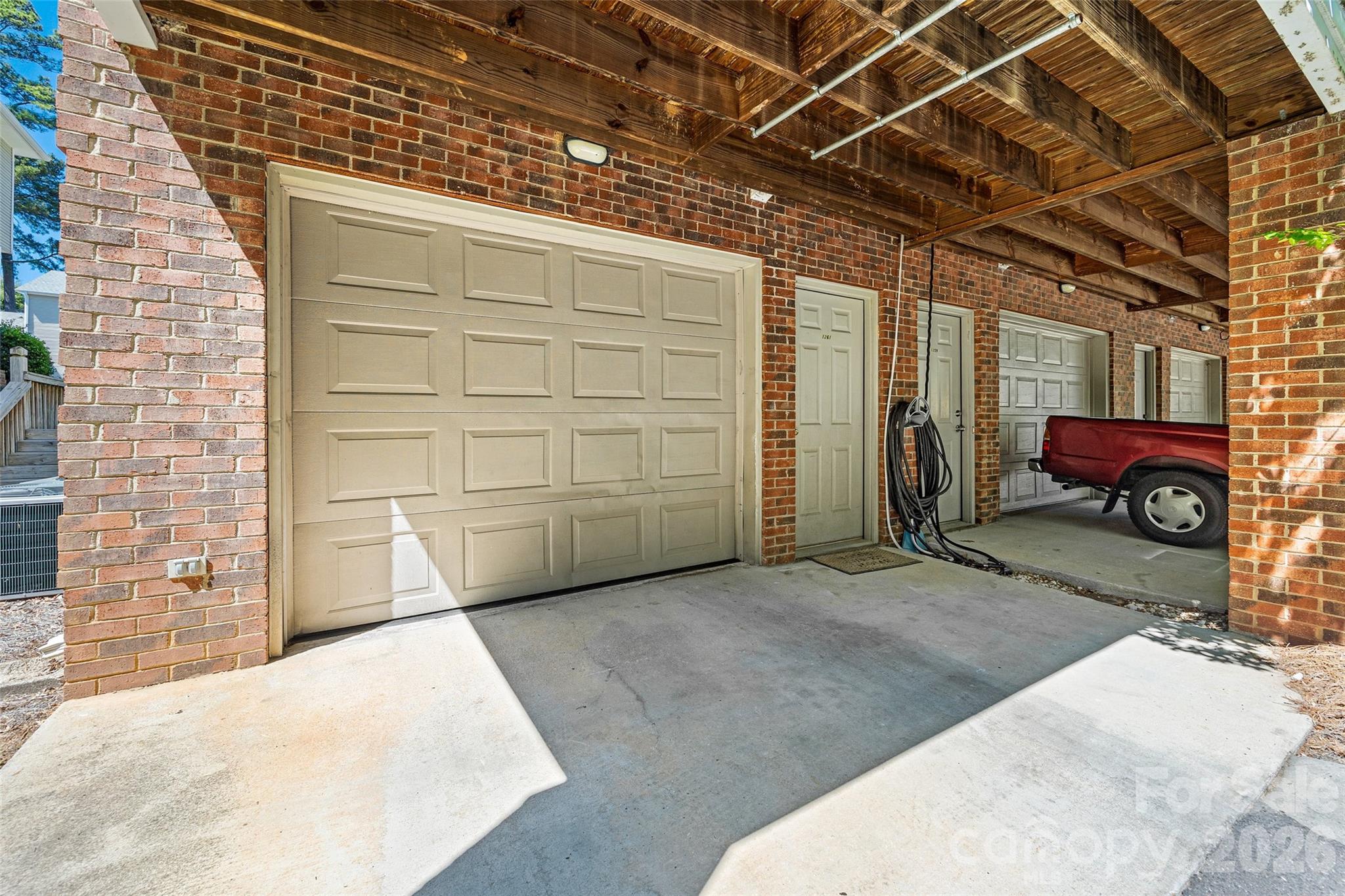 1261 Charlotte Avenue Property Photo 32