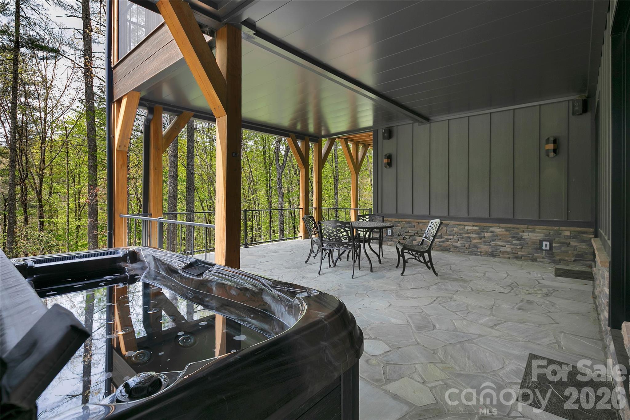 726 Ugugu Drive Property Photo 47