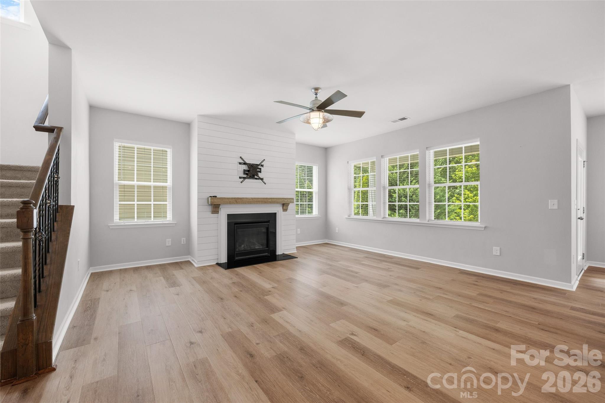1030 Princeton Drive Property Photo 17