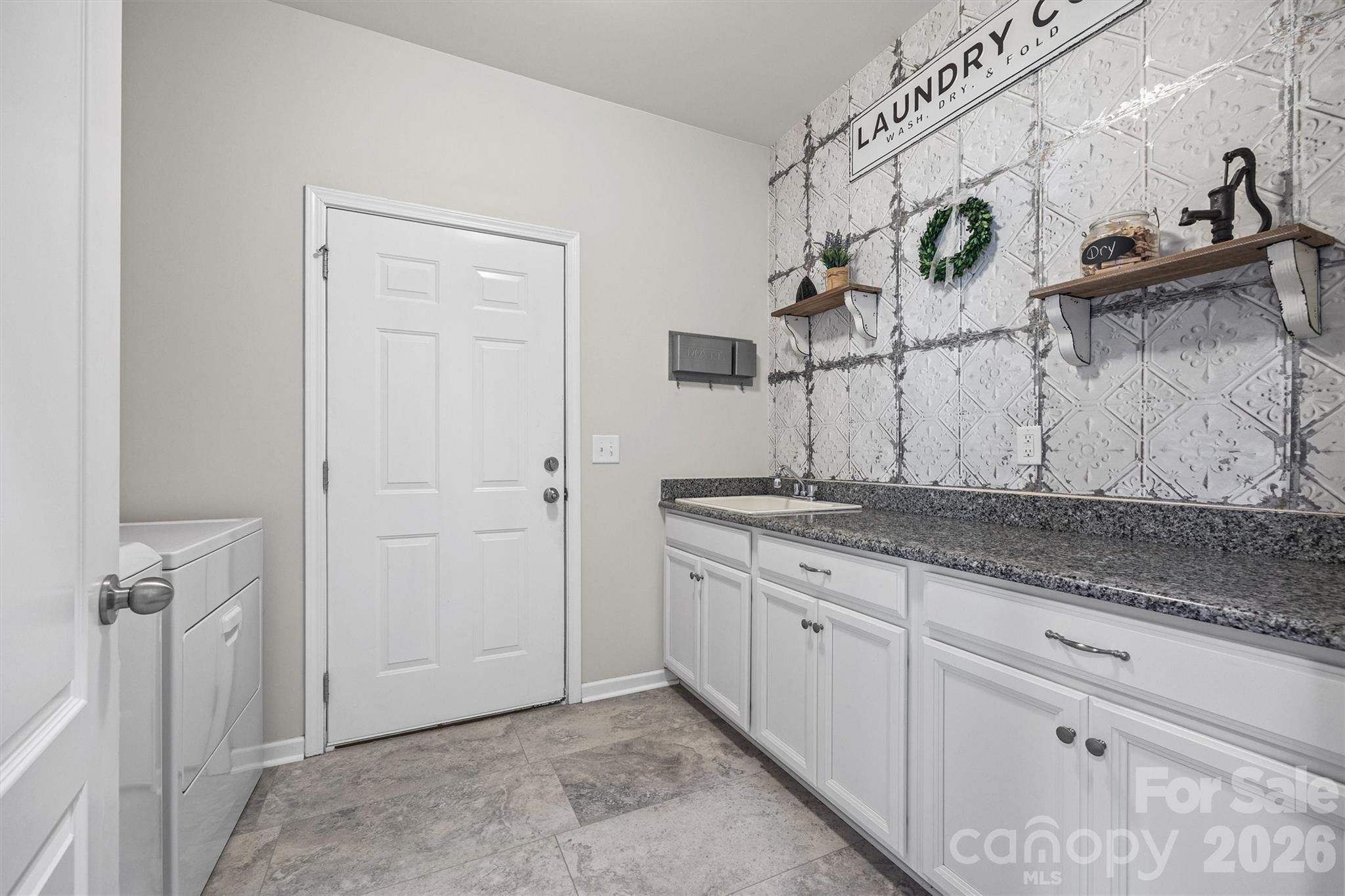1030 Princeton Drive Property Photo 19