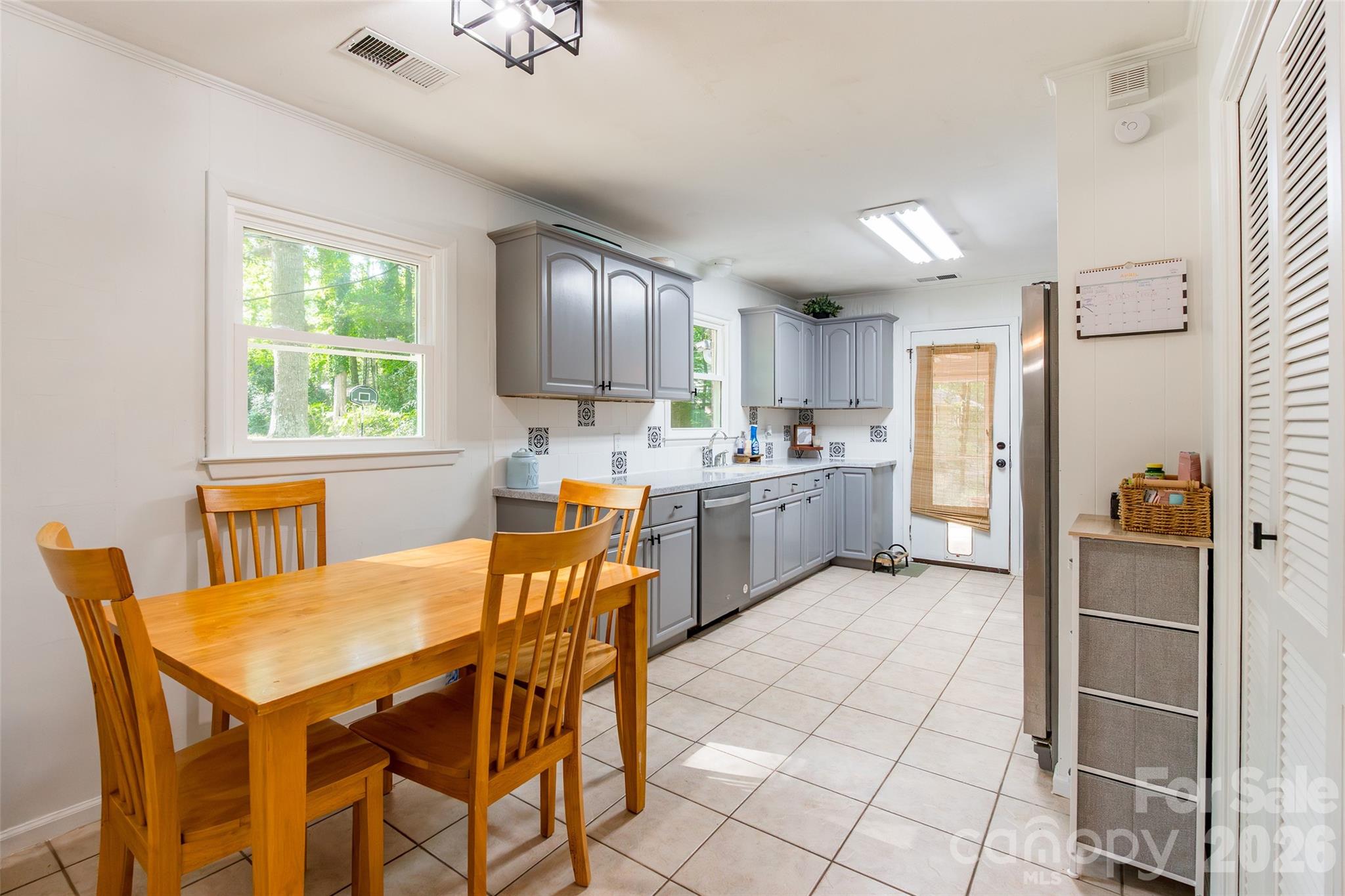 513 Mountainbrook Road Property Photo 16