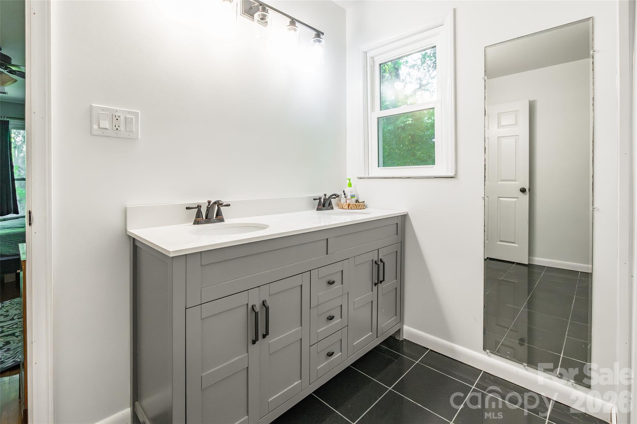 513 Mountainbrook Road Property Photo 29
