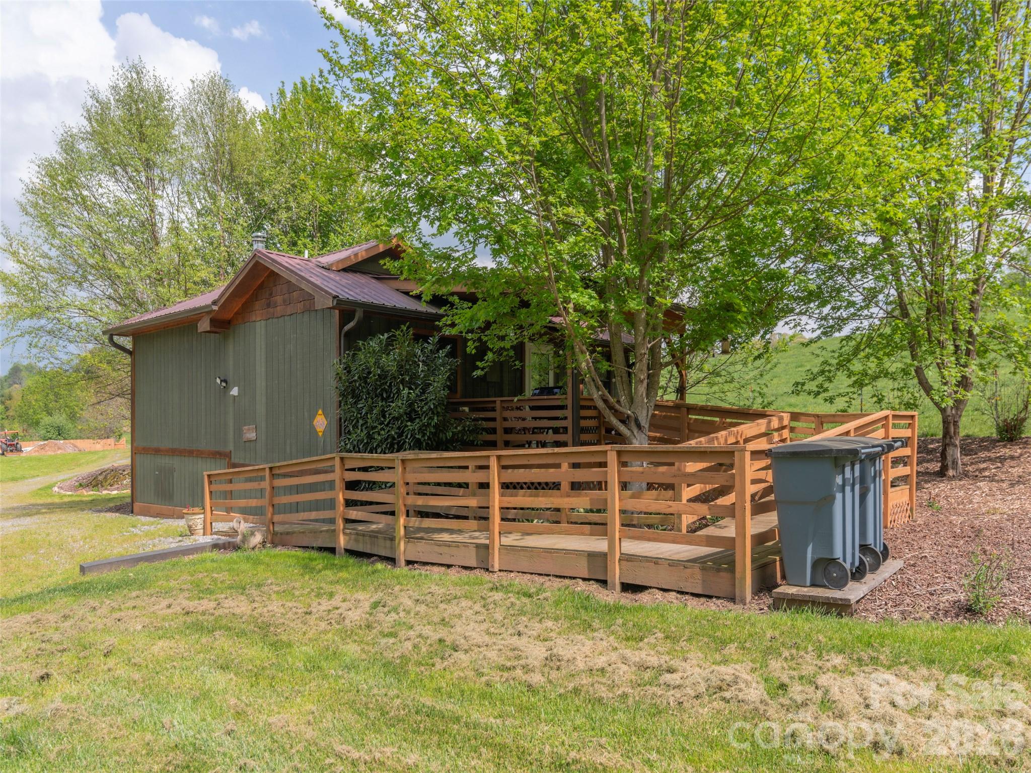 115 Gardening Frog Trail Property Photo 25