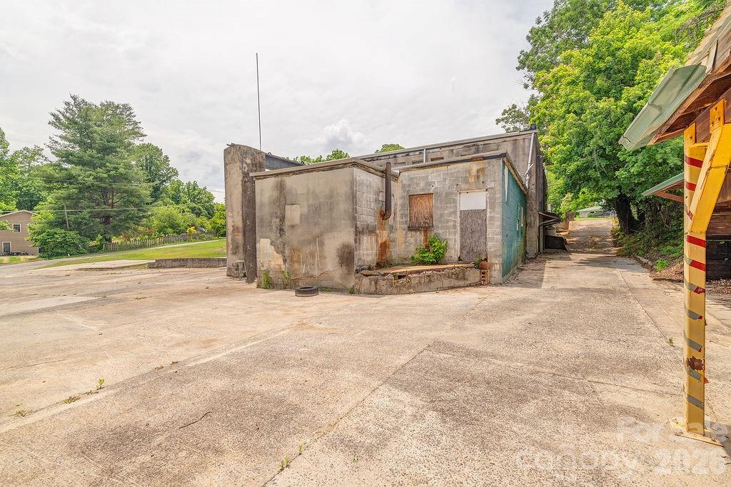 1100-1104 Montreat Road Property Photo 13