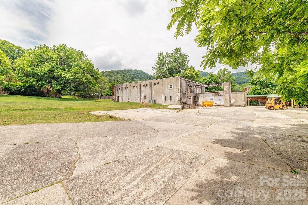 1100-1104 Montreat Road Property Photo 15