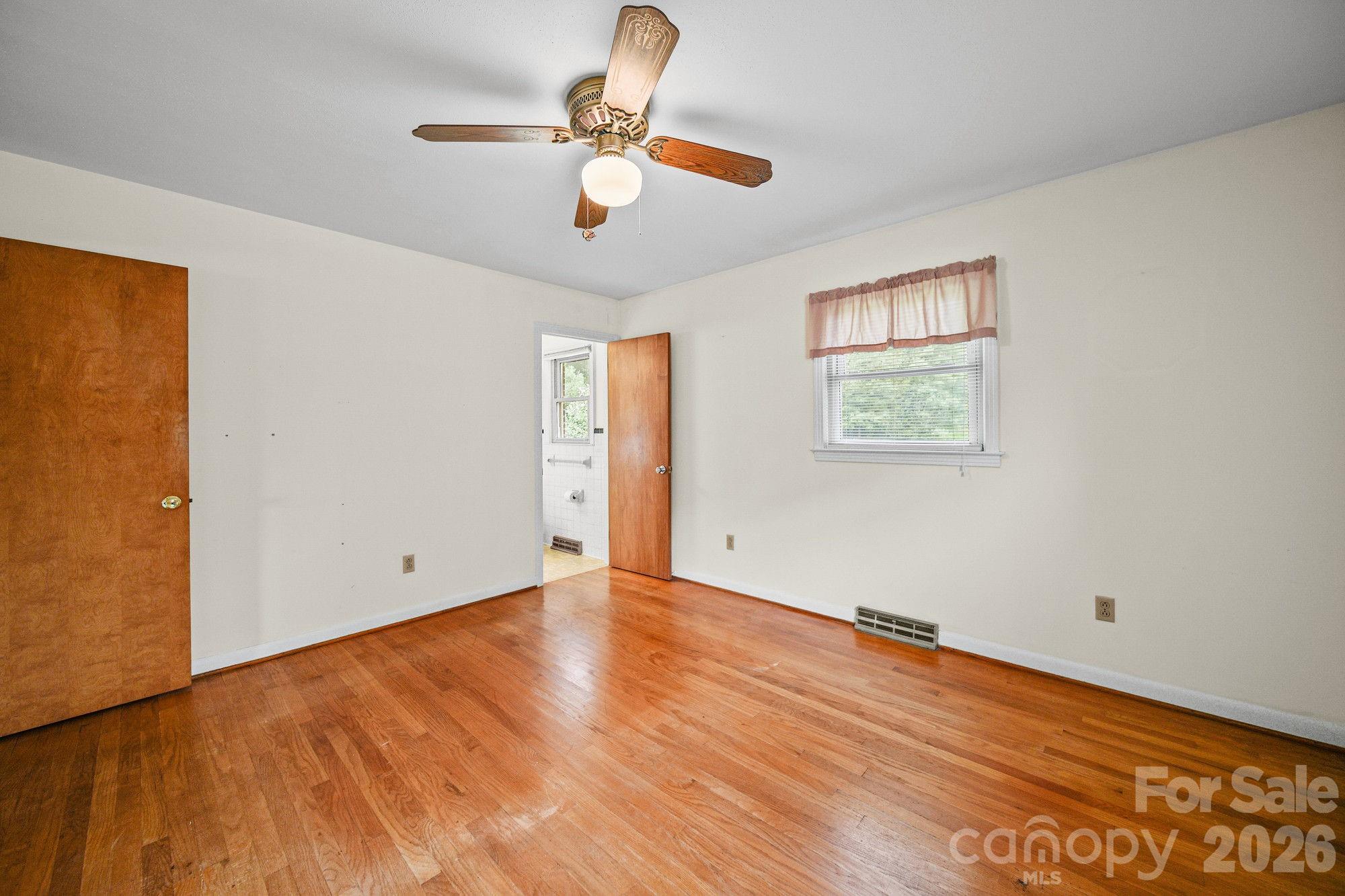 1008 Longview Drive Property Photo 24