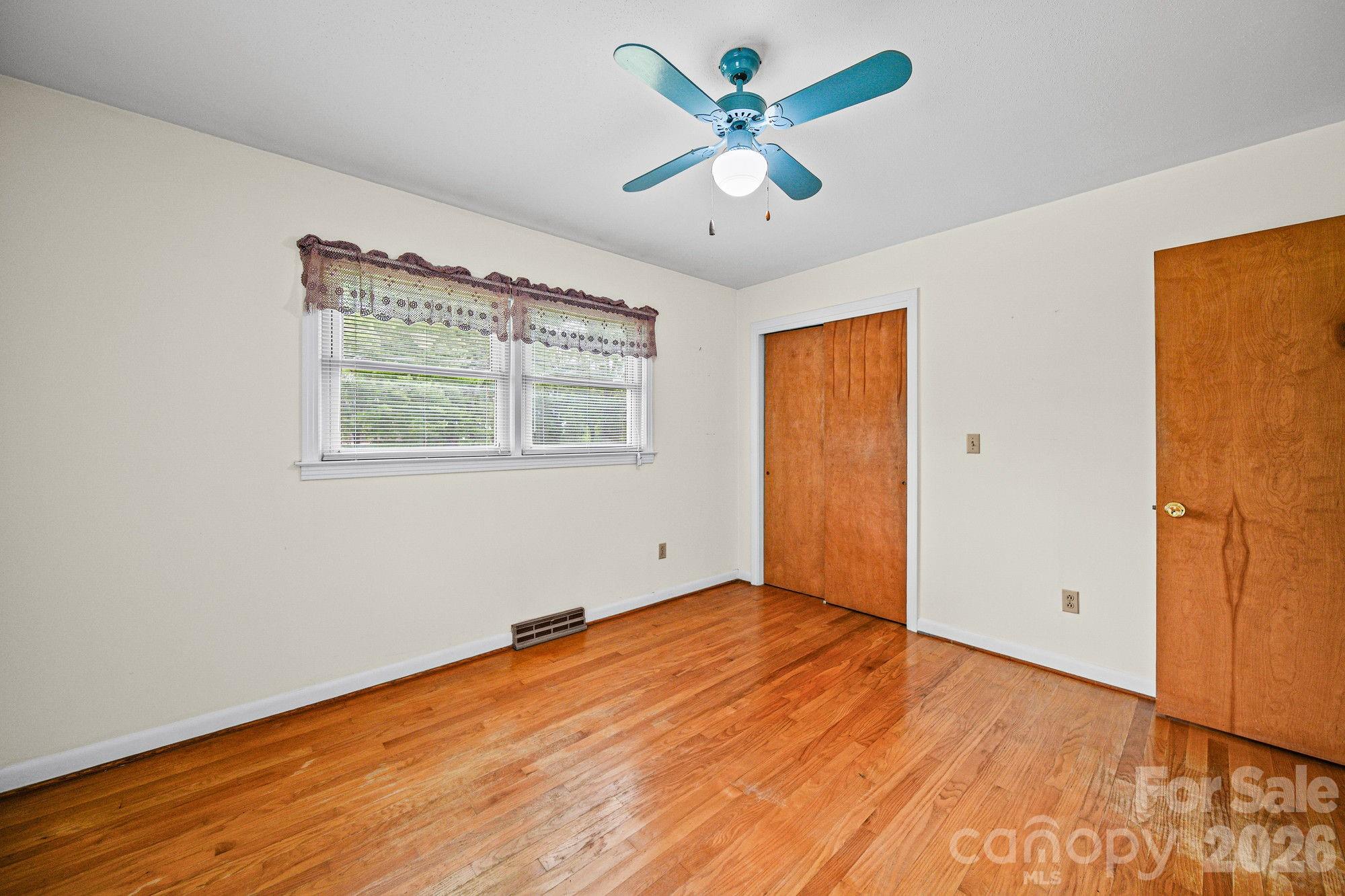 1008 Longview Drive Property Photo 28