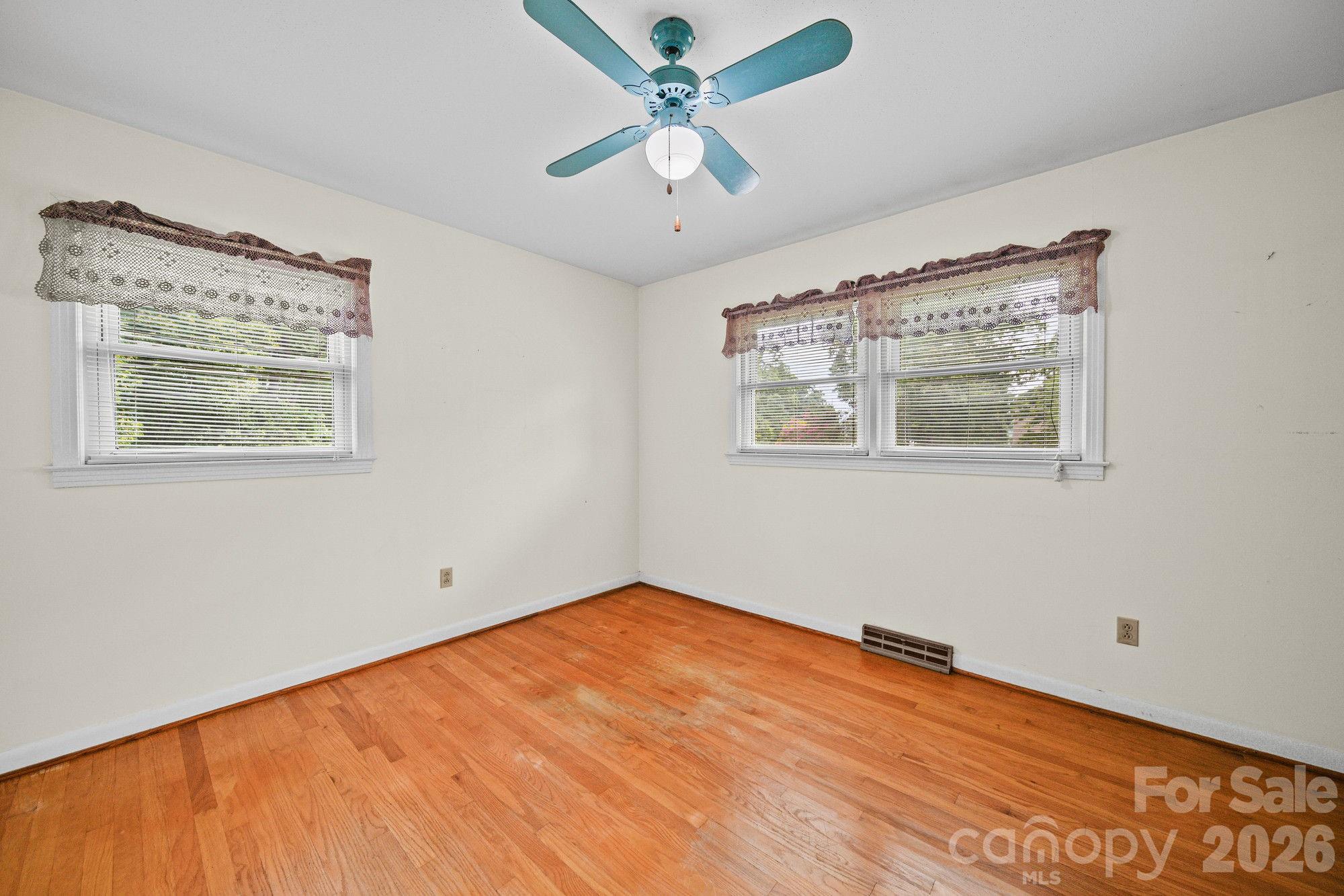 1008 Longview Drive Property Photo 29