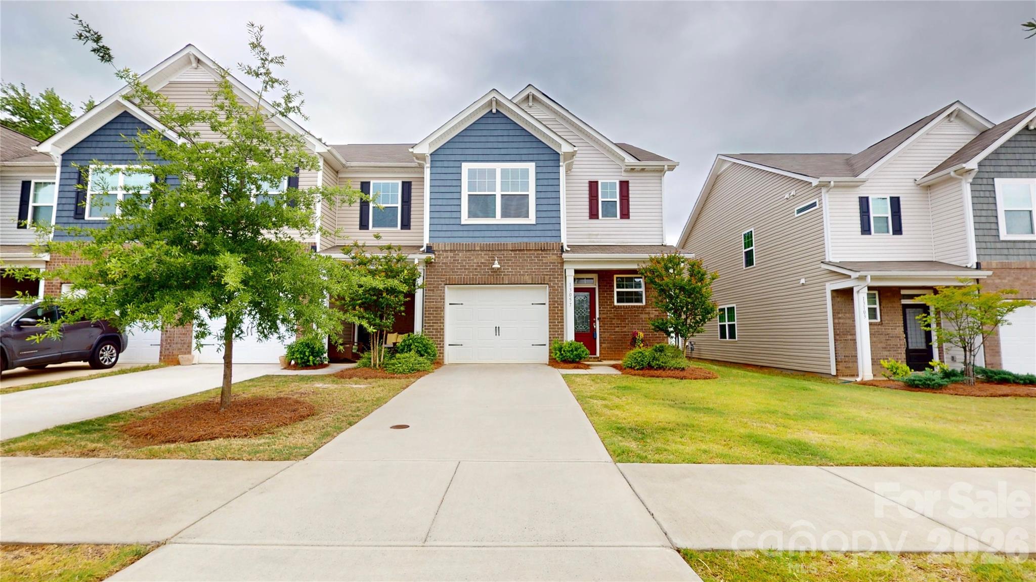 13057 Cottage Crest Lane Property Photo 1