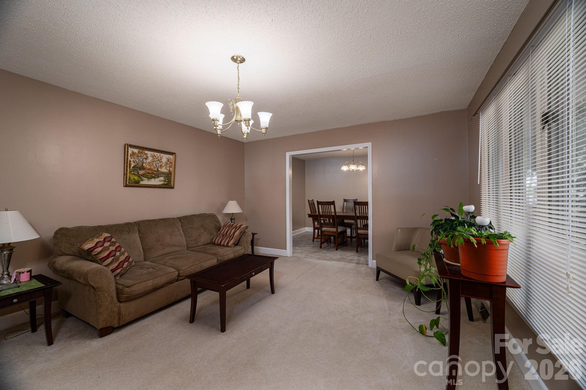 602 Lee Street Property Photo 11