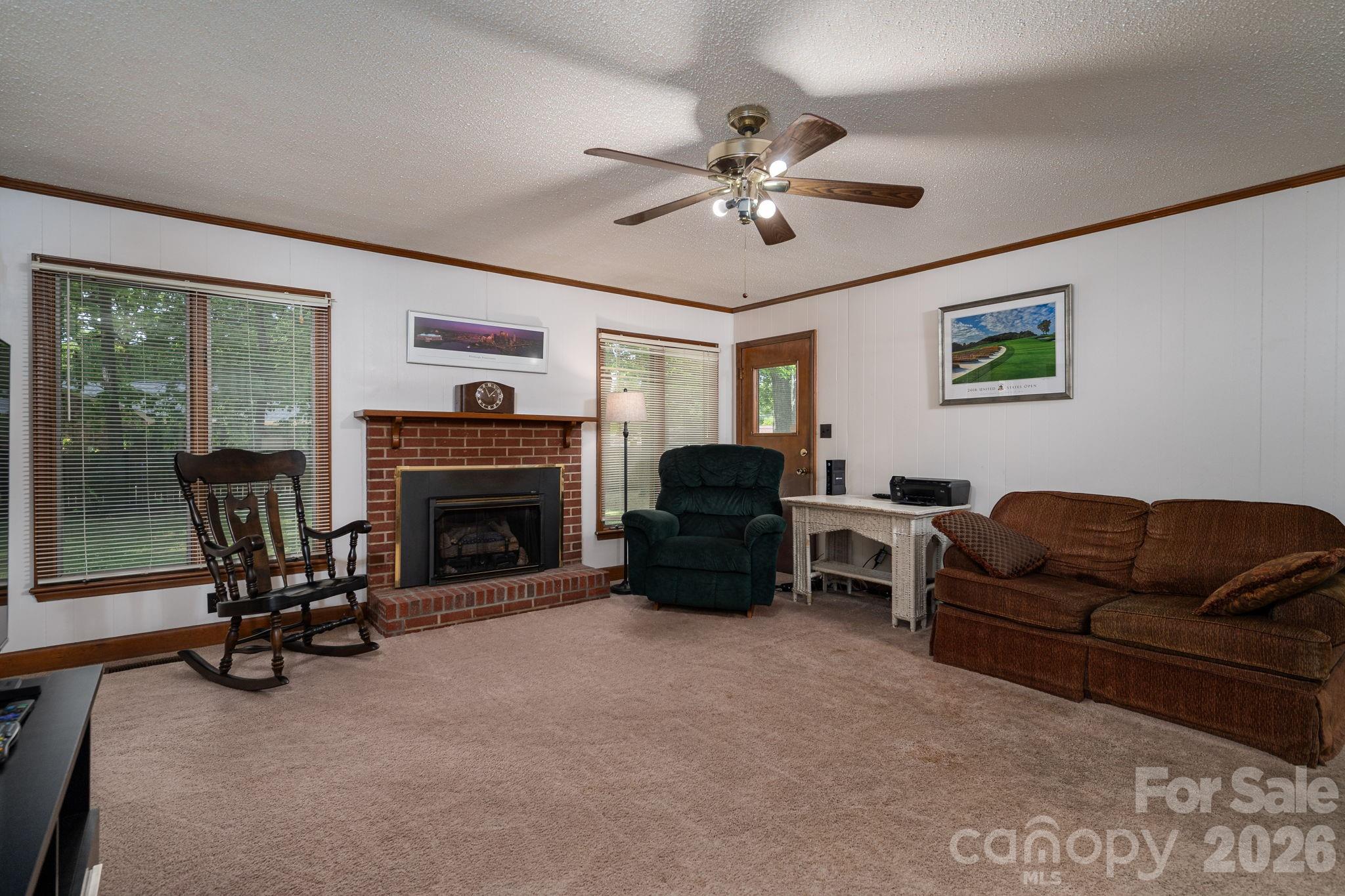 602 Lee Street Property Photo 17