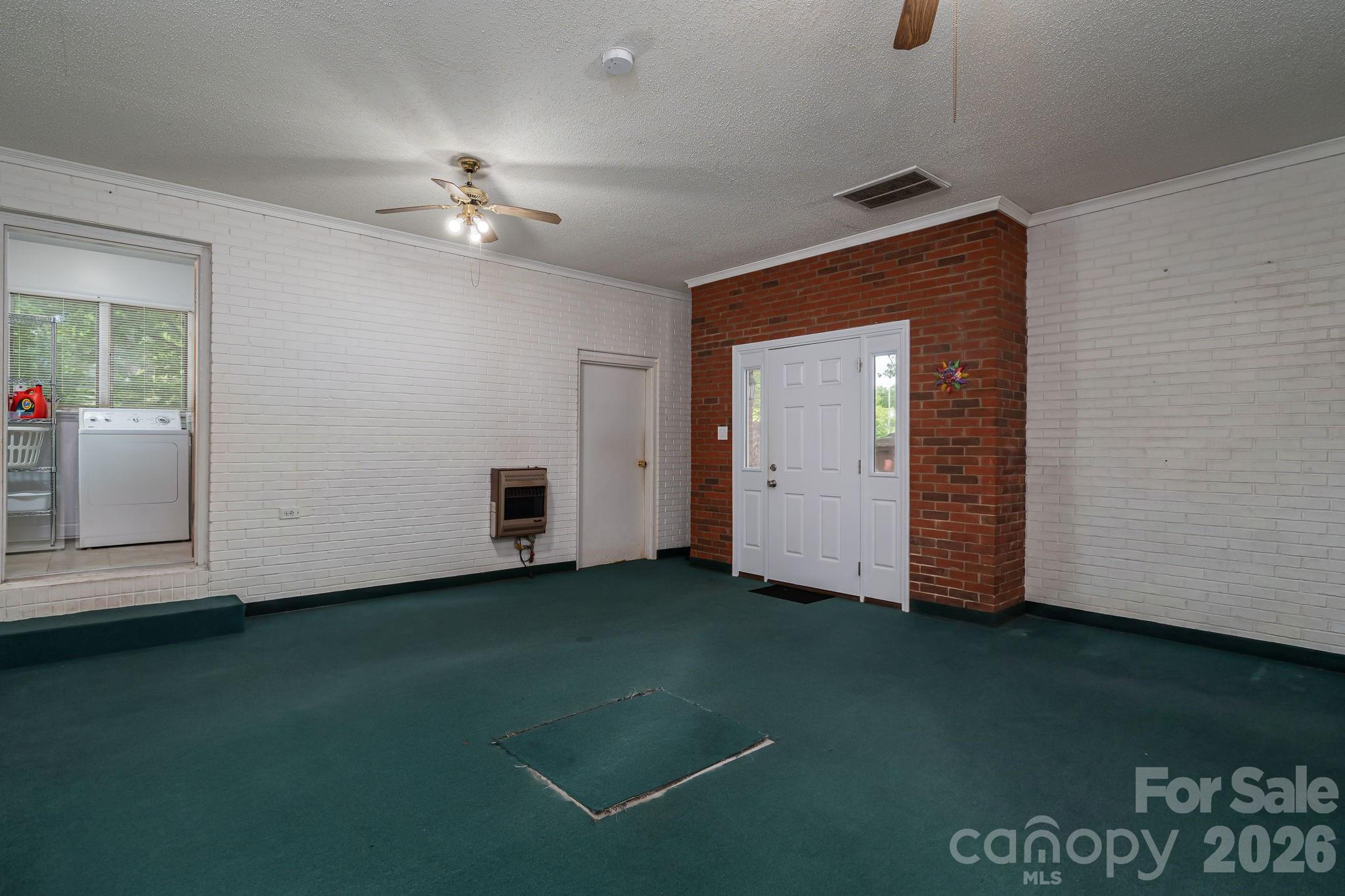 602 Lee Street Property Photo 18