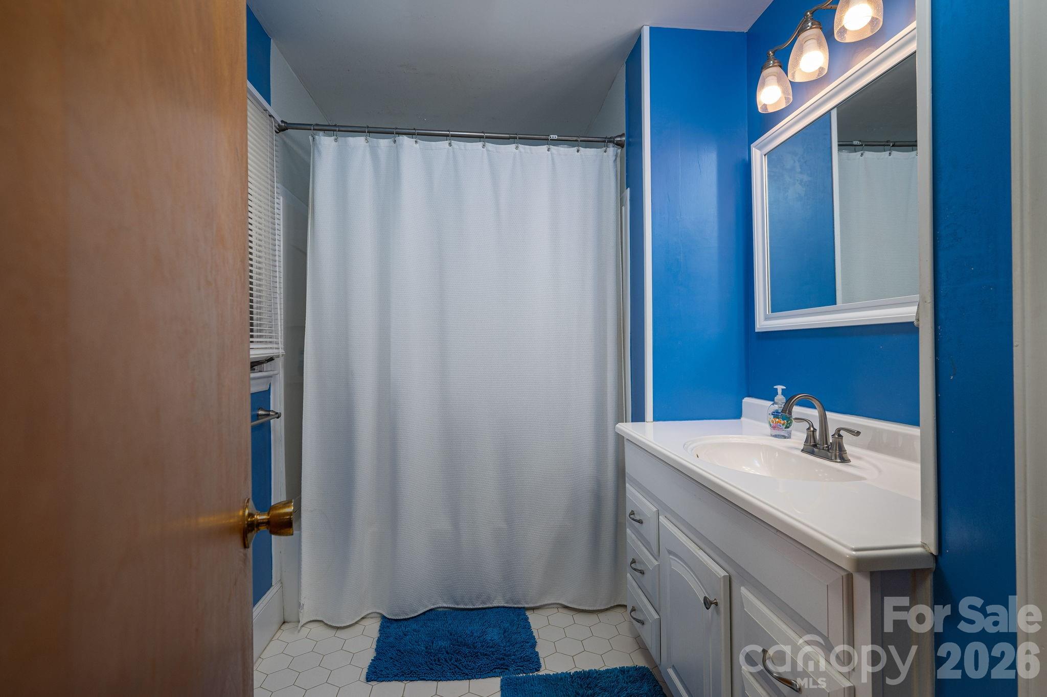 602 Lee Street Property Photo 26