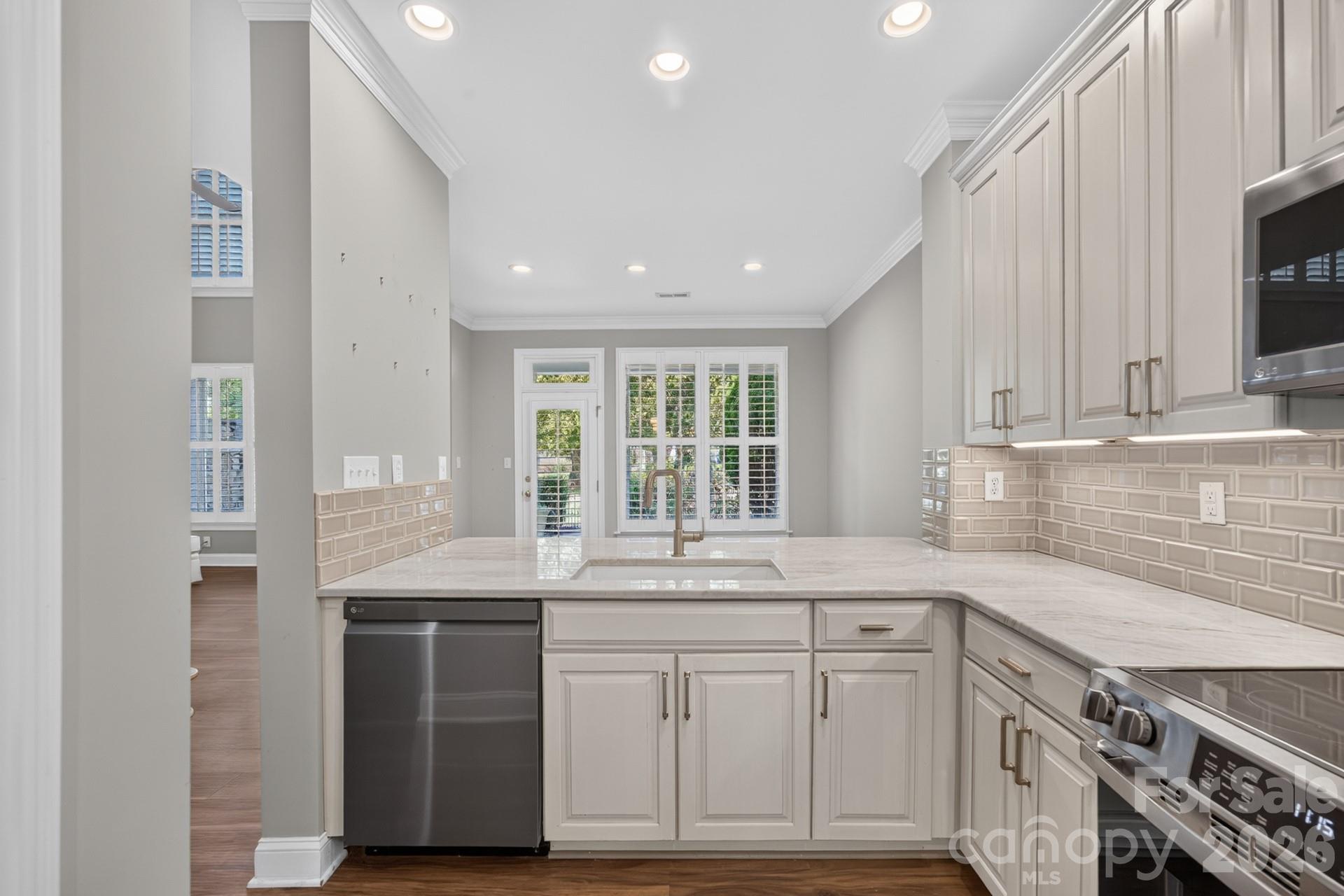 3310 Winged Foot Drive Property Photo 9