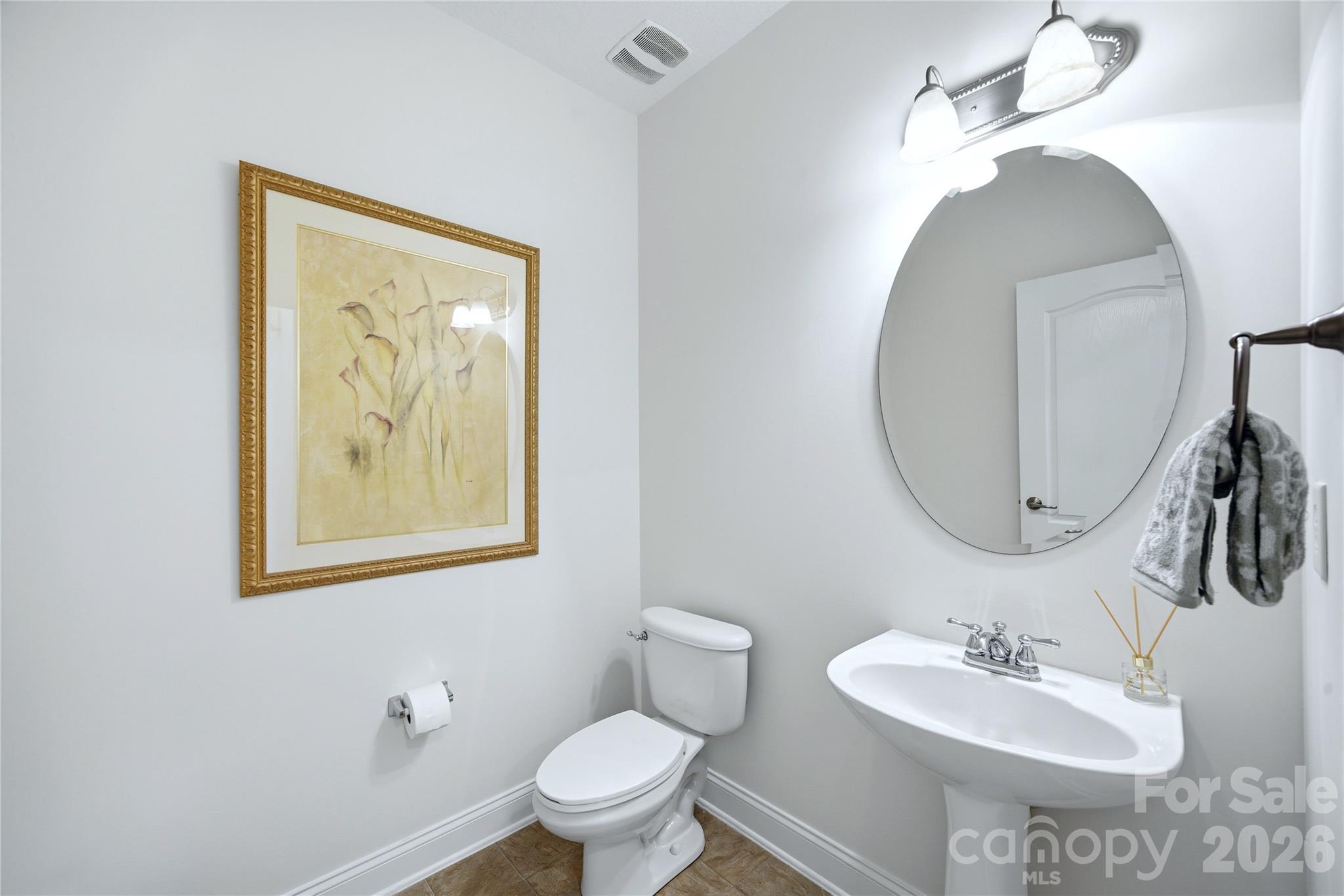 2429 Glyncastle Way Property Photo 15