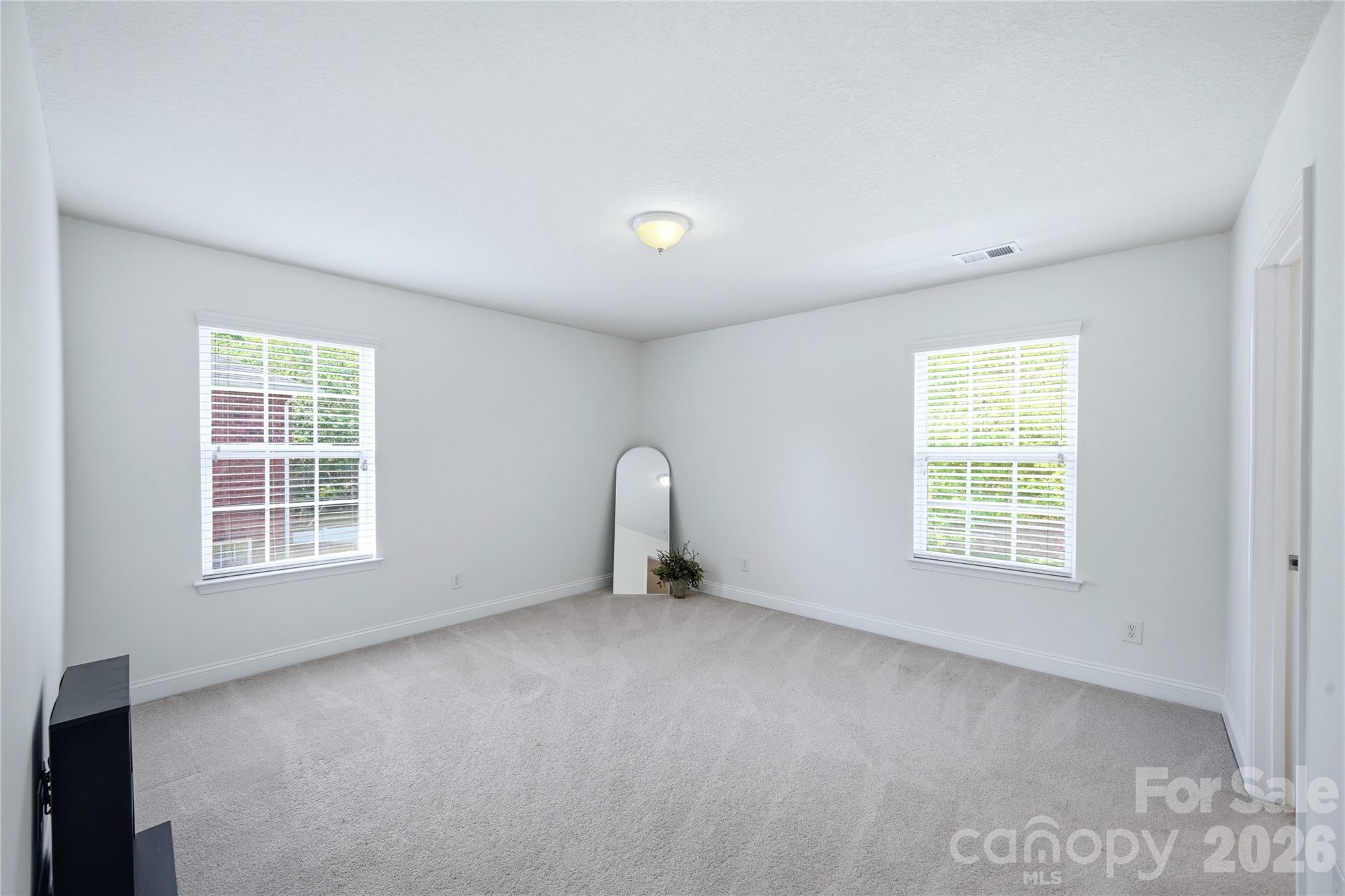 2429 Glyncastle Way Property Photo 24