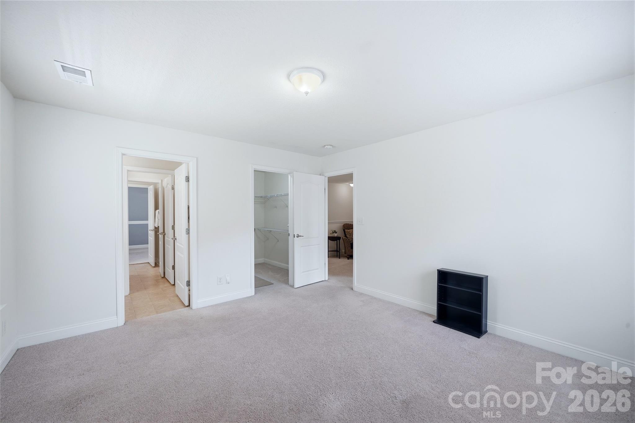 2429 Glyncastle Way Property Photo 26