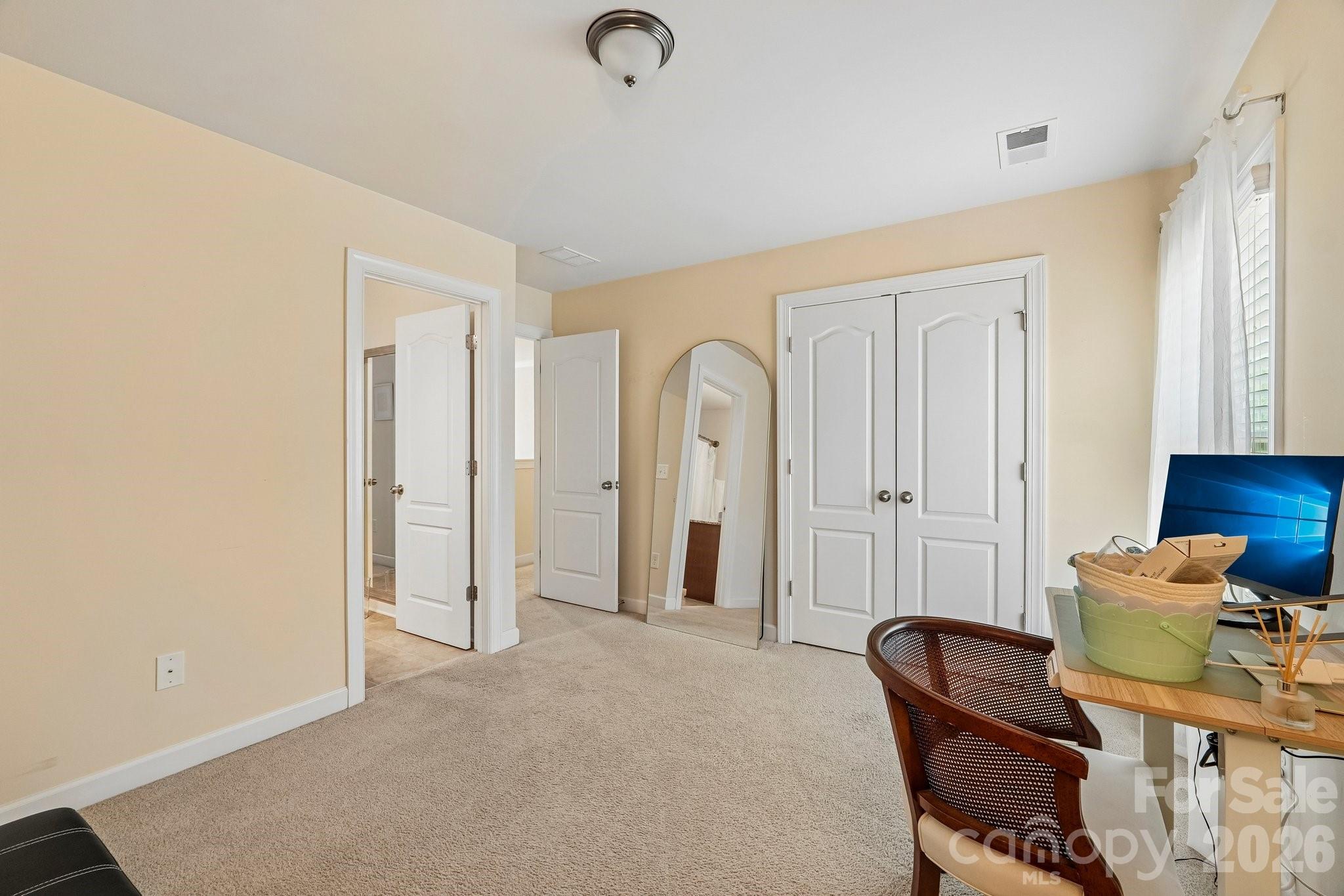 2006 Topaz Plaza Property Photo 21