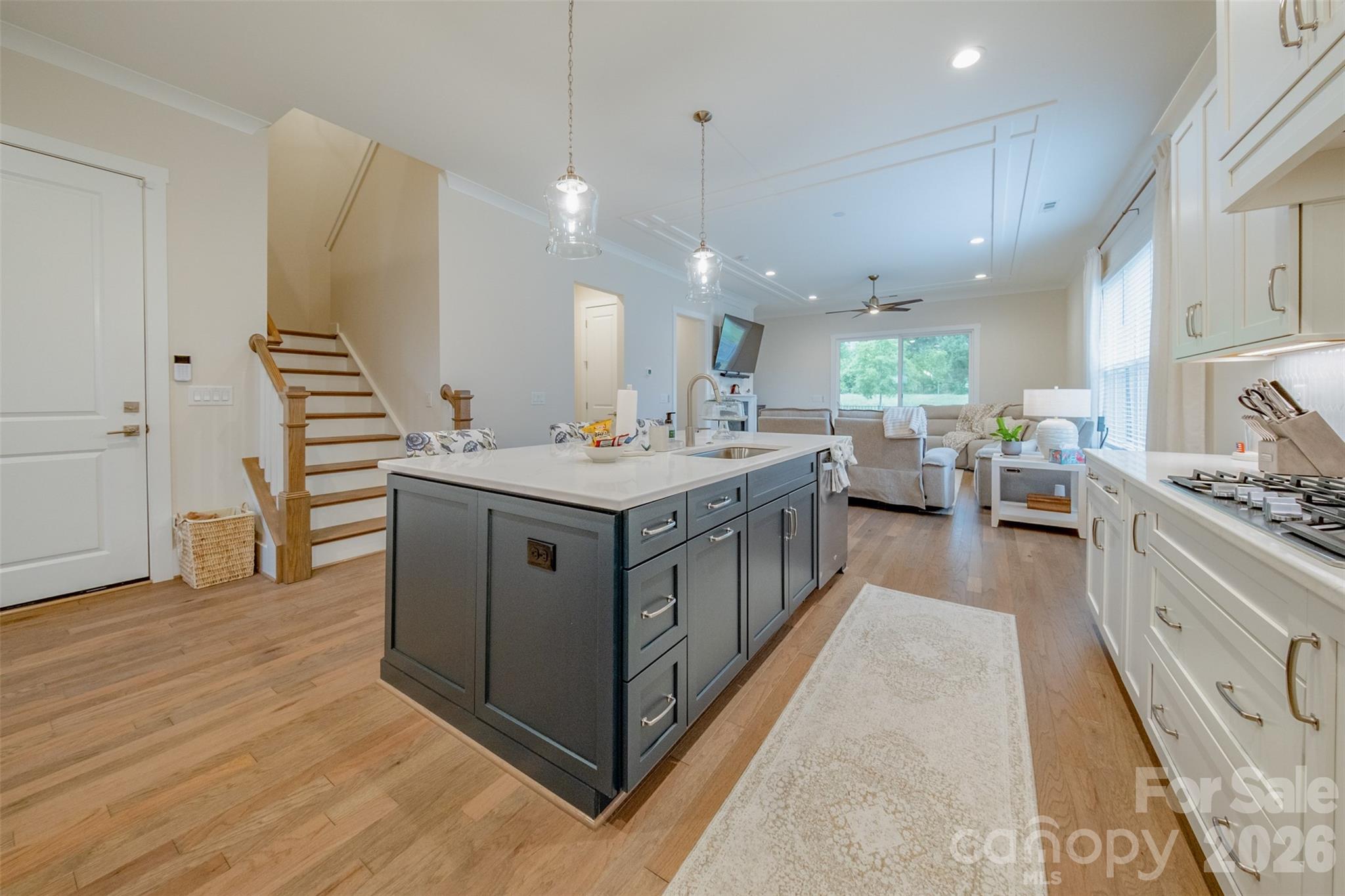 3010 Alveston Drive Property Photo 11