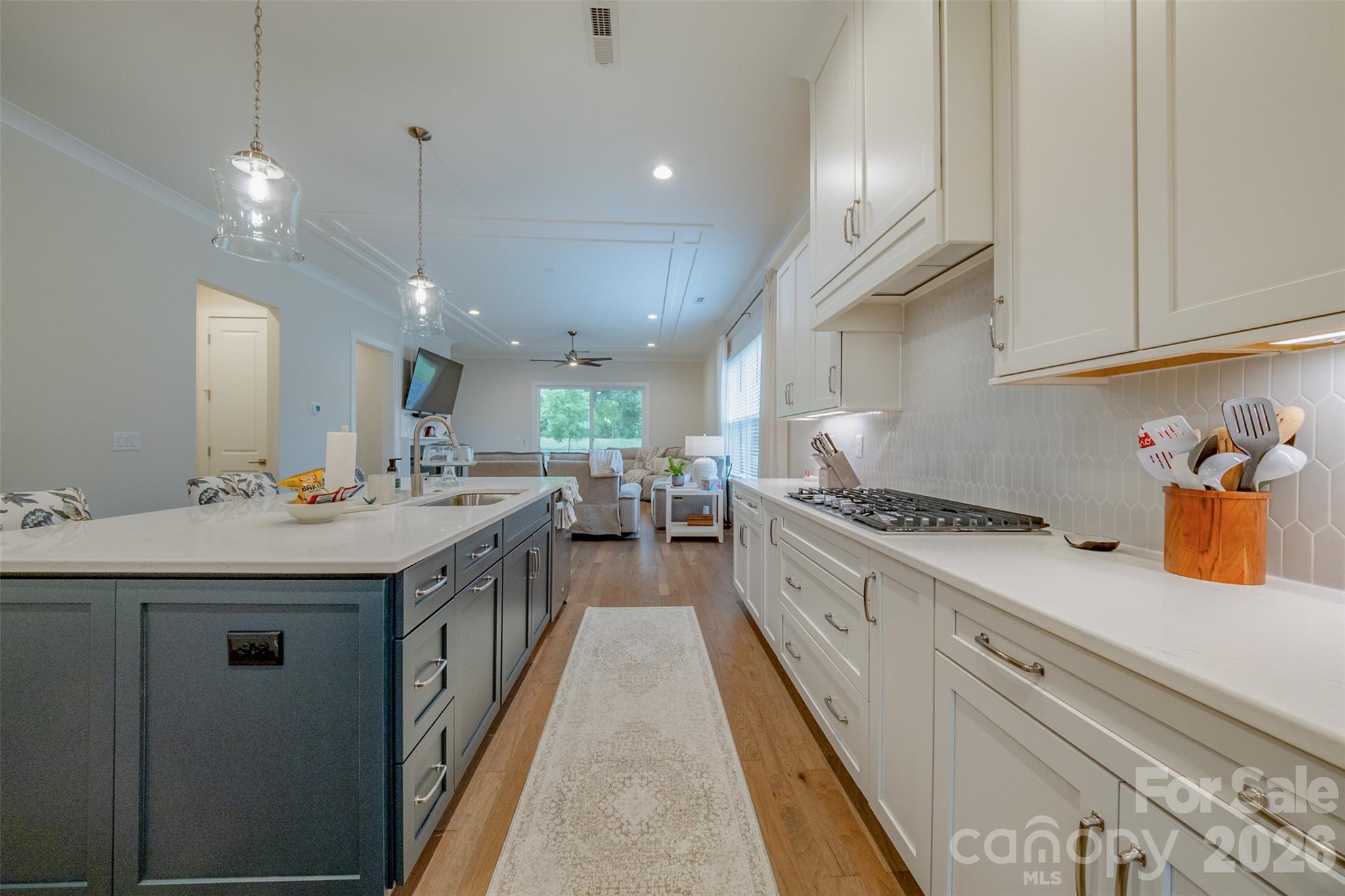 3010 Alveston Drive Property Photo 14