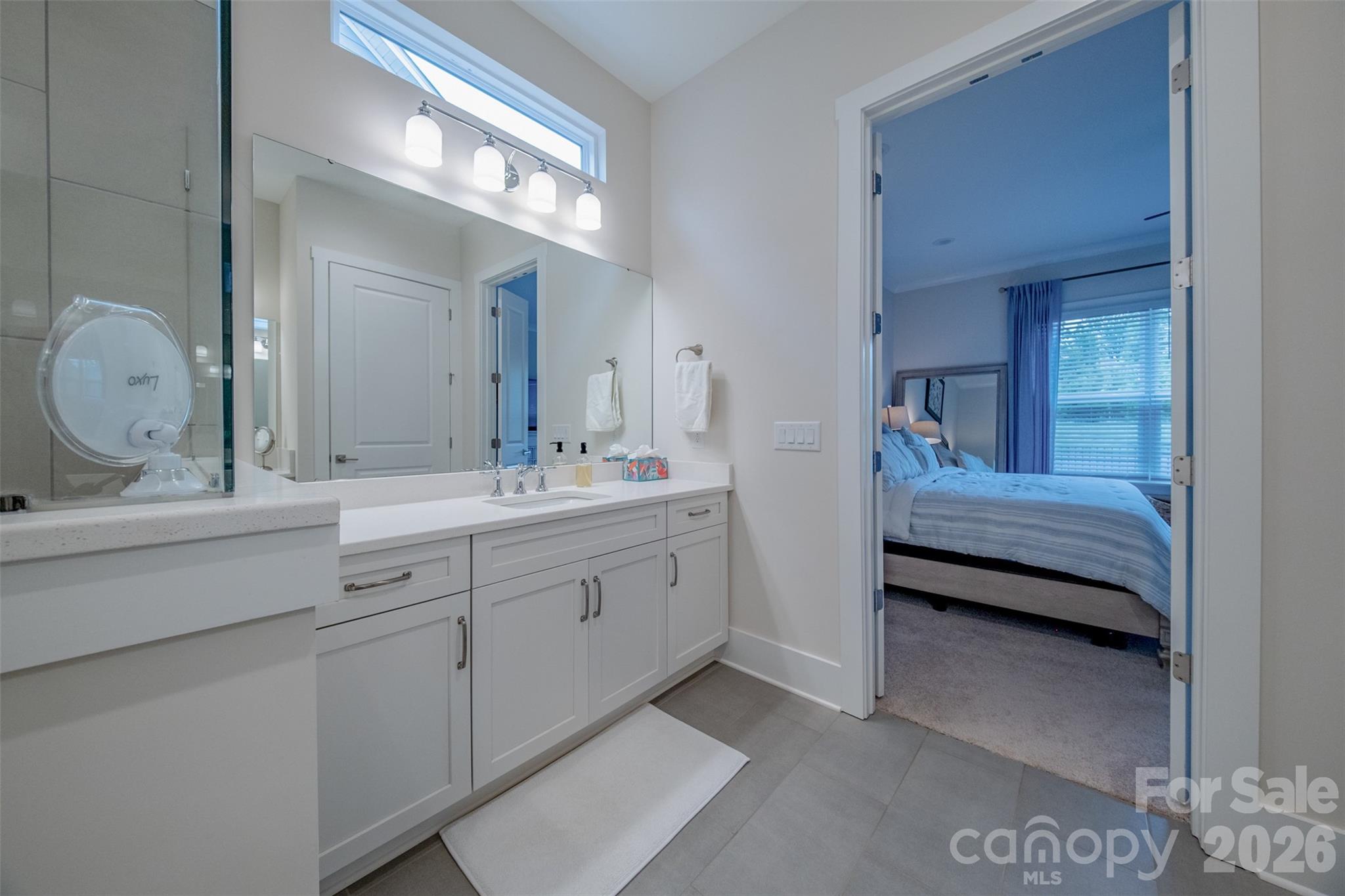 3010 Alveston Drive Property Photo 25