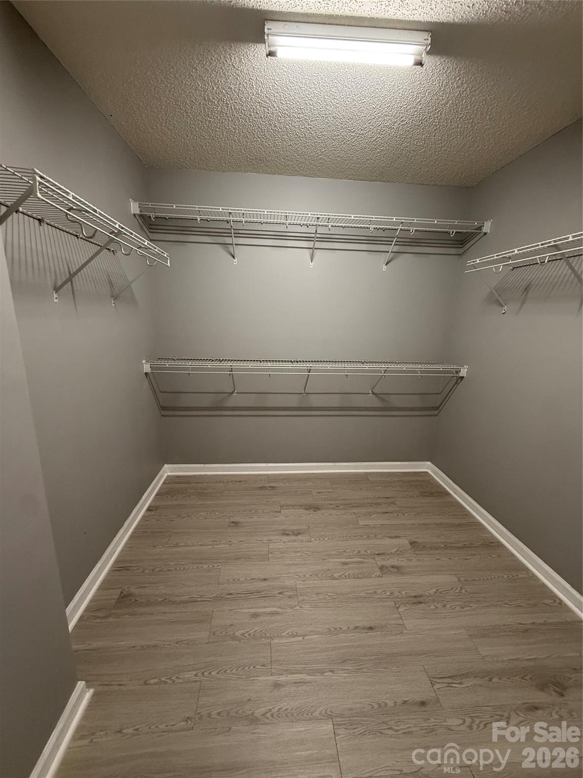 2319 Wexford Way 48 Property Photo 18